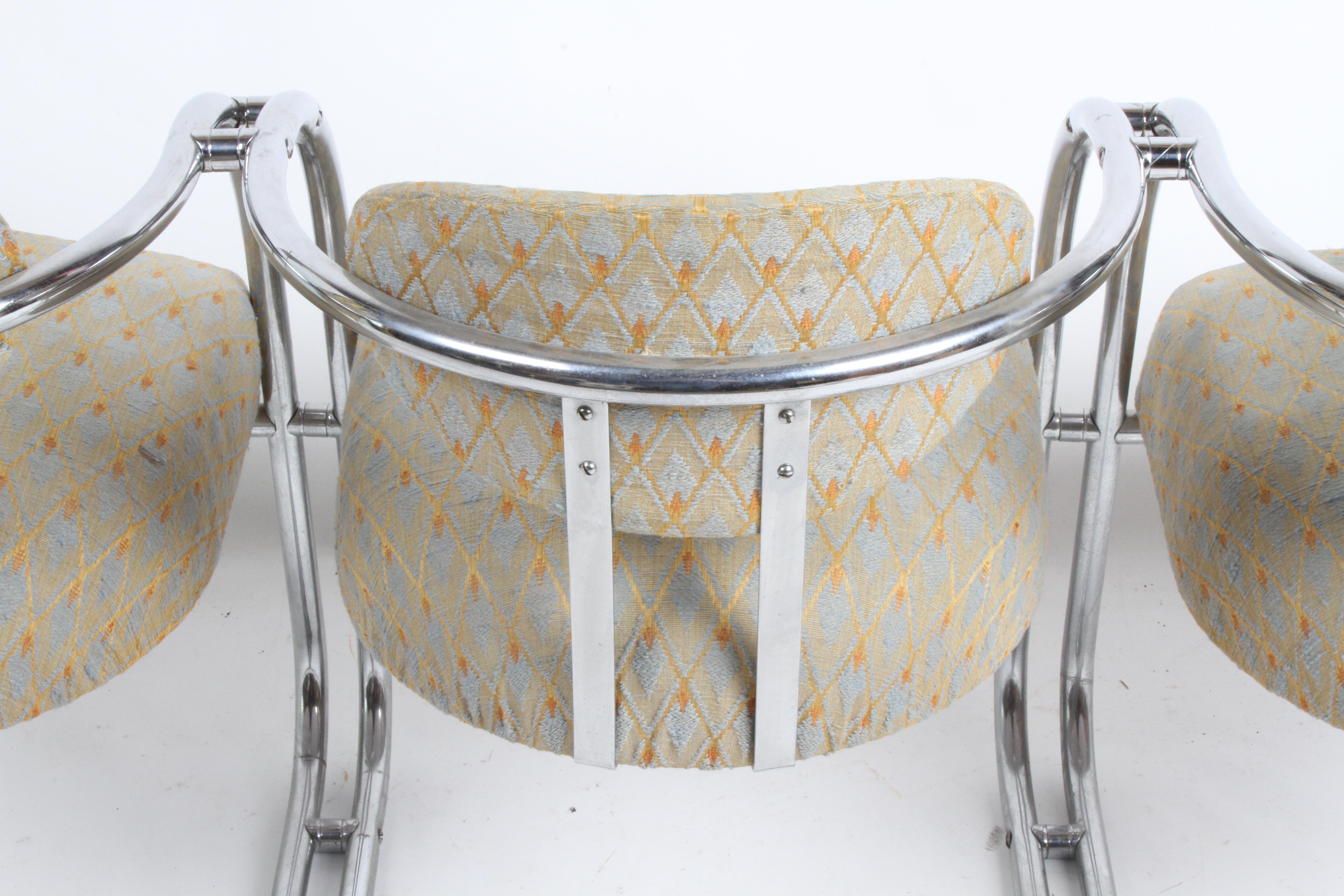 Sillones tándem de 3 plazas con estructura tubular cromada Art Decó de los años 30, estilo Kem Weber en venta 9