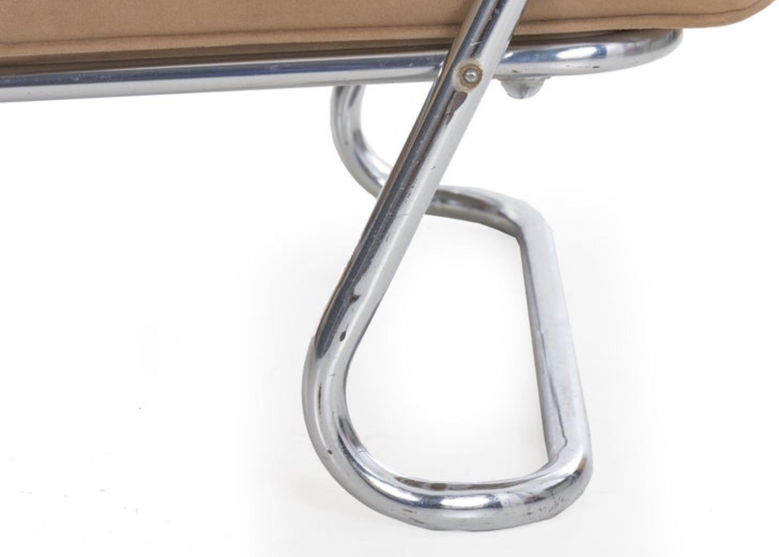 Kem Weber: Chrom-Loungesessel mit röhrenförmigem Chromrohr für Lloyd Manufacturing im Angebot 6