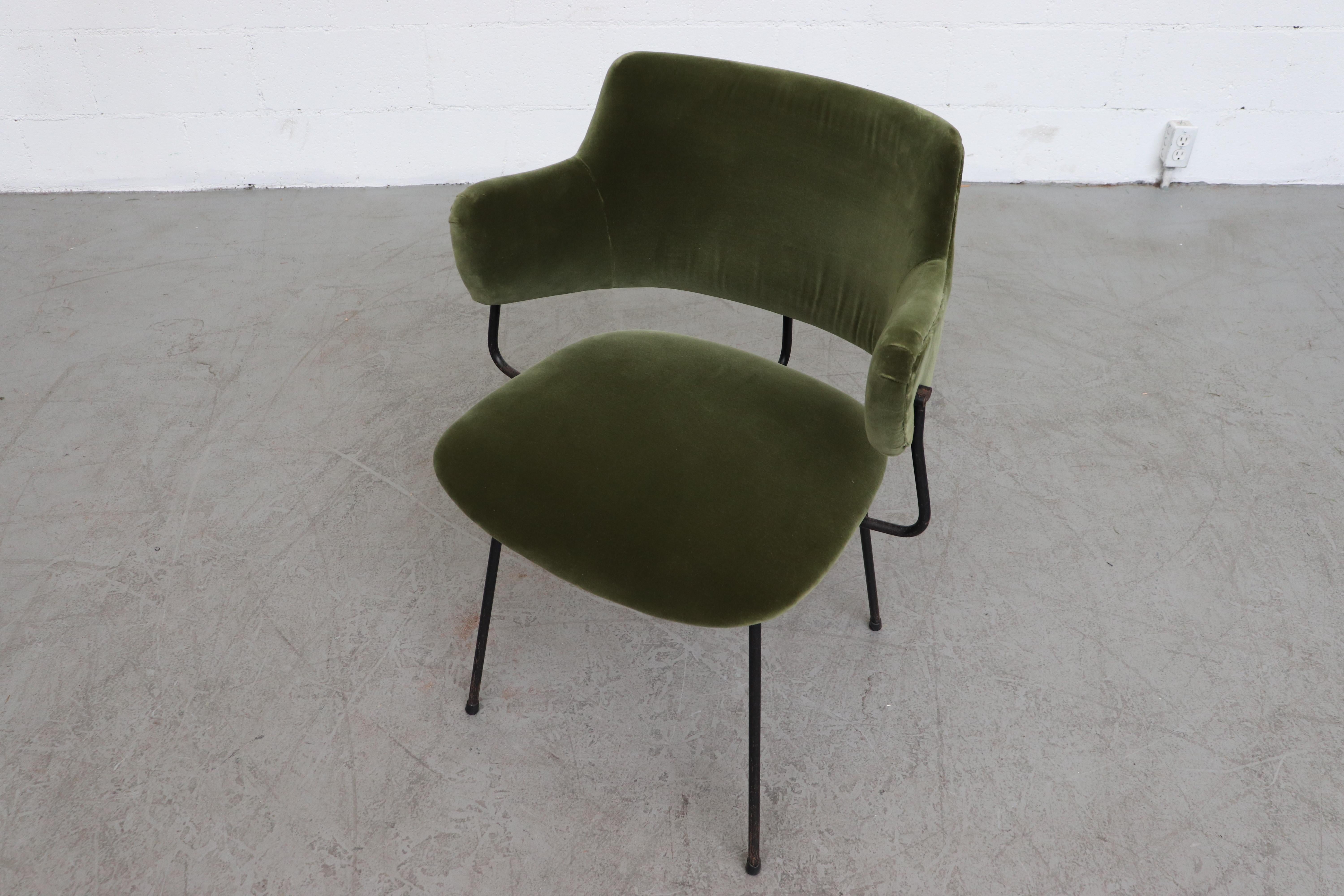 Kembo Wire Framed Armchair by W.H. Gispen In Good Condition In Los Angeles, CA
