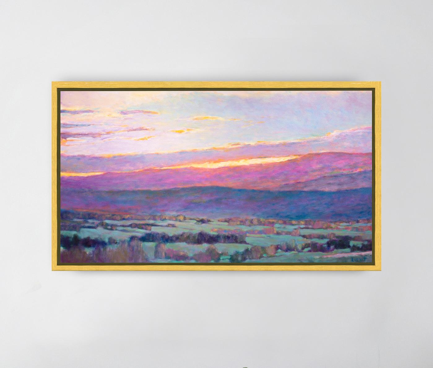 Dieses farbenfrohe, abstrakte Landschaftsbild ist ein limitierter Giclee-Druck von Ken Elliott mit einer Auflage von 195 Stück. Dieses auf Leinwand gedruckte Giclee wird in einem goldenen Schweberahmen gerahmt, verdrahtet und aufhängefertig
