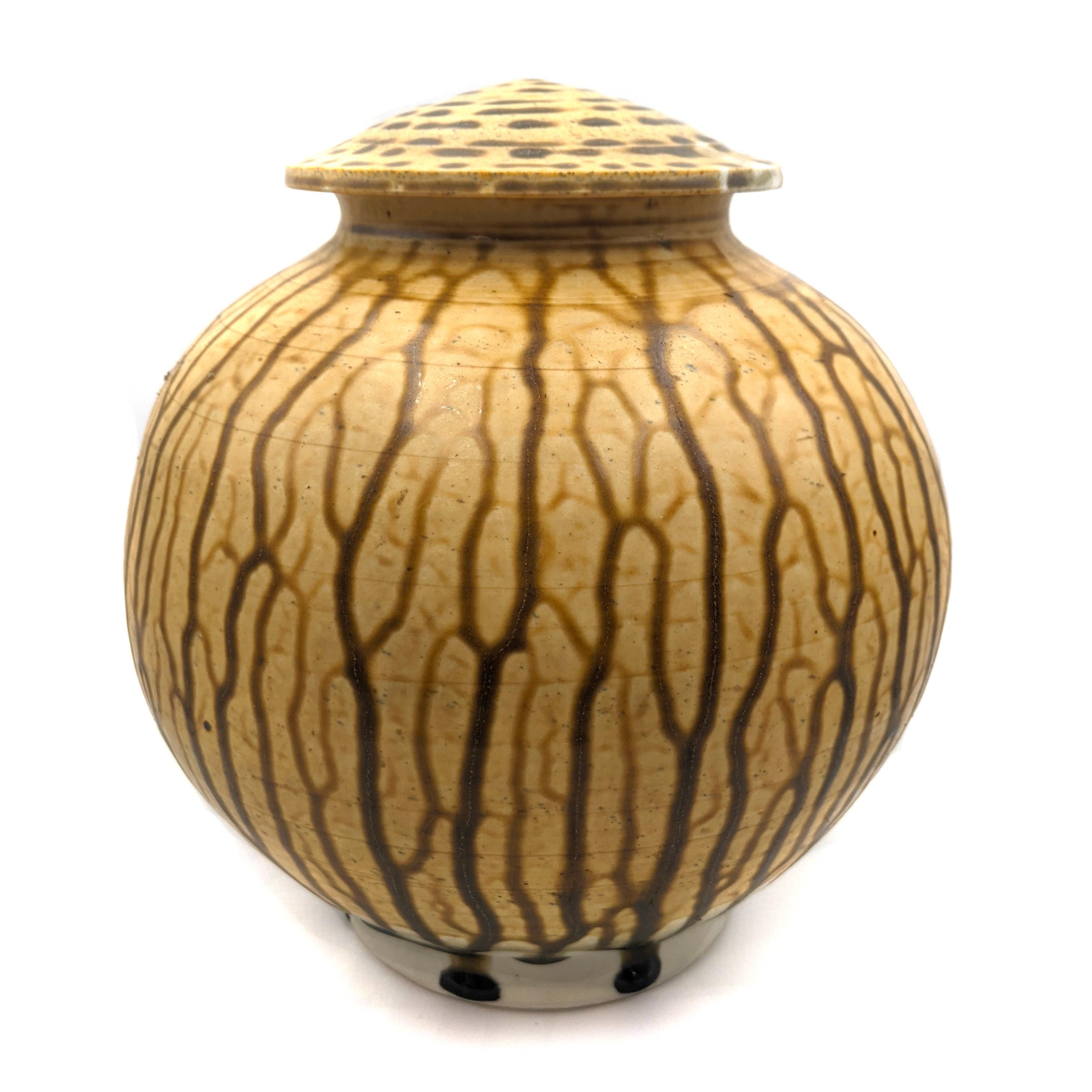 Lidded Jar - Sculpture by Ken Ferguson