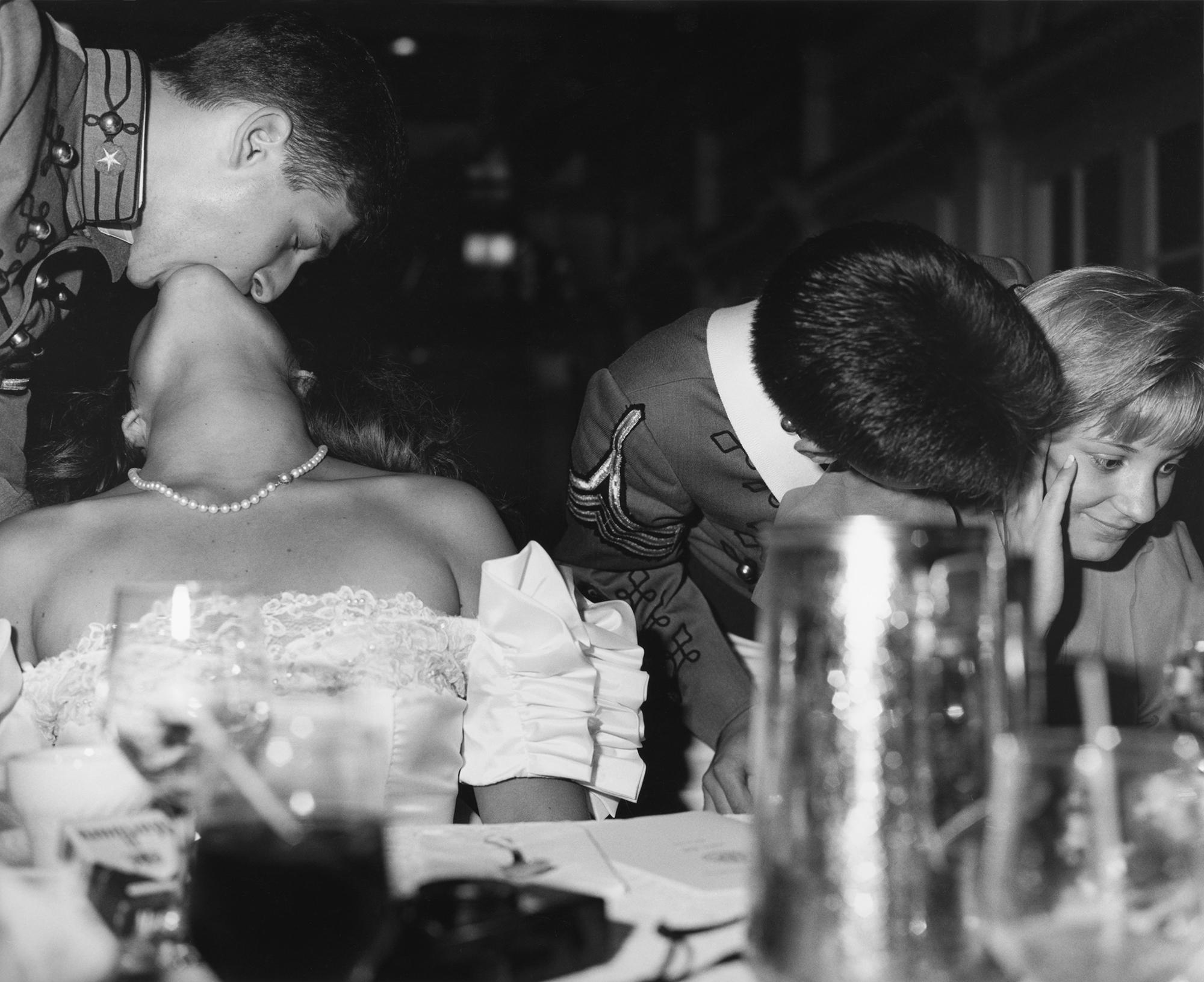 Militärakademie La Salle, NY – Photograph von Ken Graves and Eva Lipman