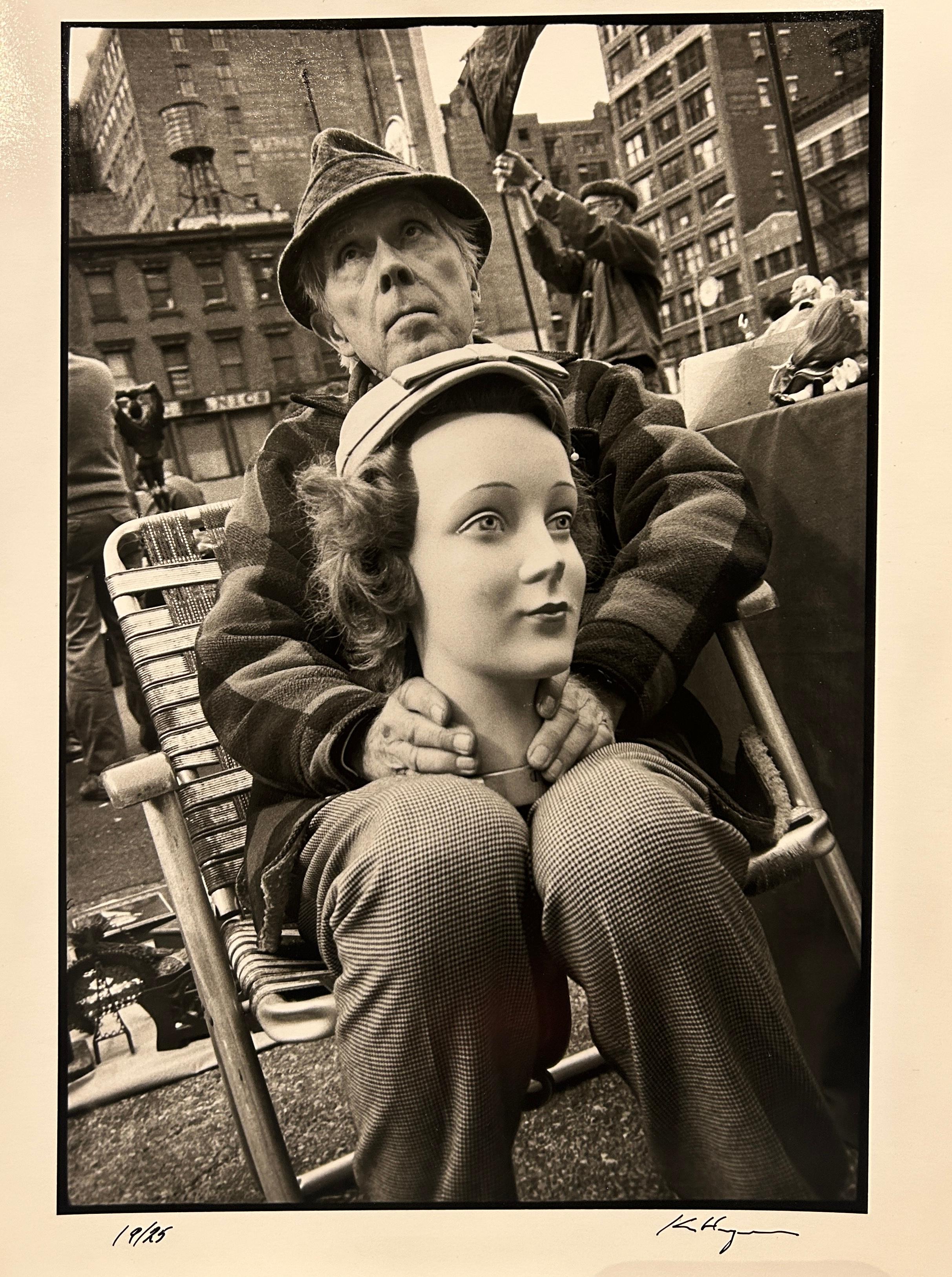 Man Holding Woman Head - Hipshot Series - Photograph by Ken Heyman