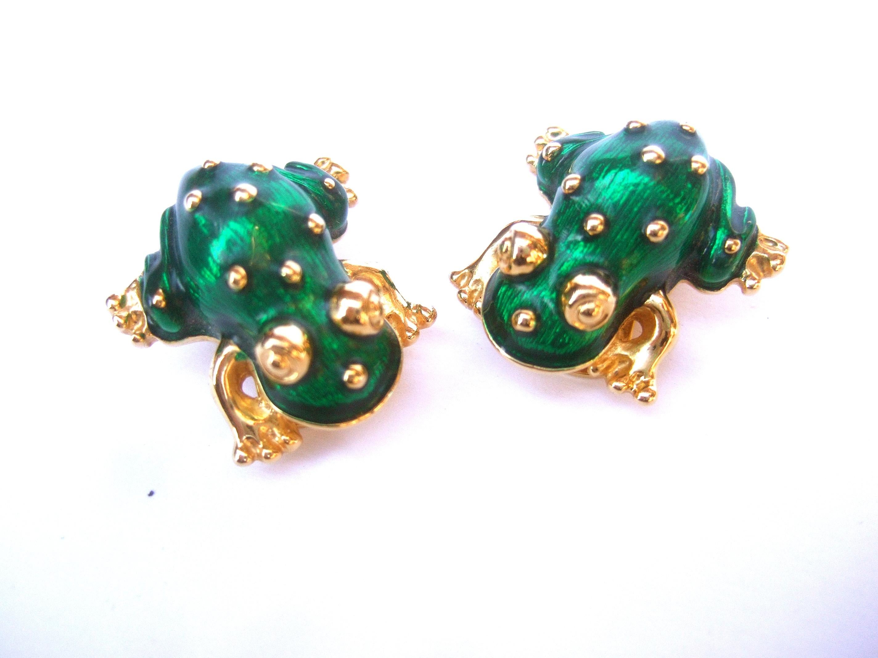 Ken Lane Green Enamel Frog Link Bracelet & Clip-On Earrings Set c 1990s 6