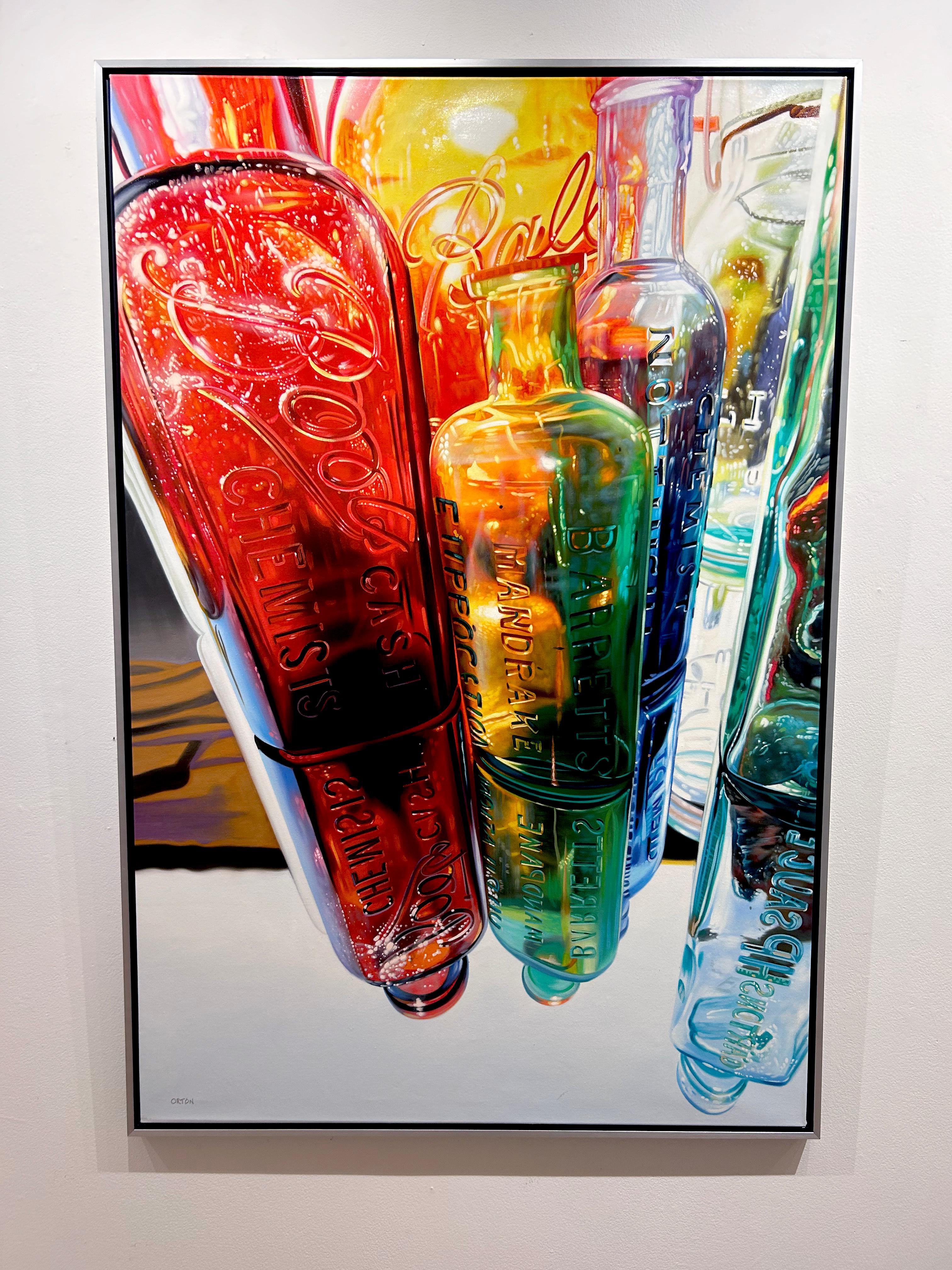Ken Orton, „Mandrake“, Regenbogenglasflasche Stillleben, Fotorealistisches Ölgemälde  im Angebot 1
