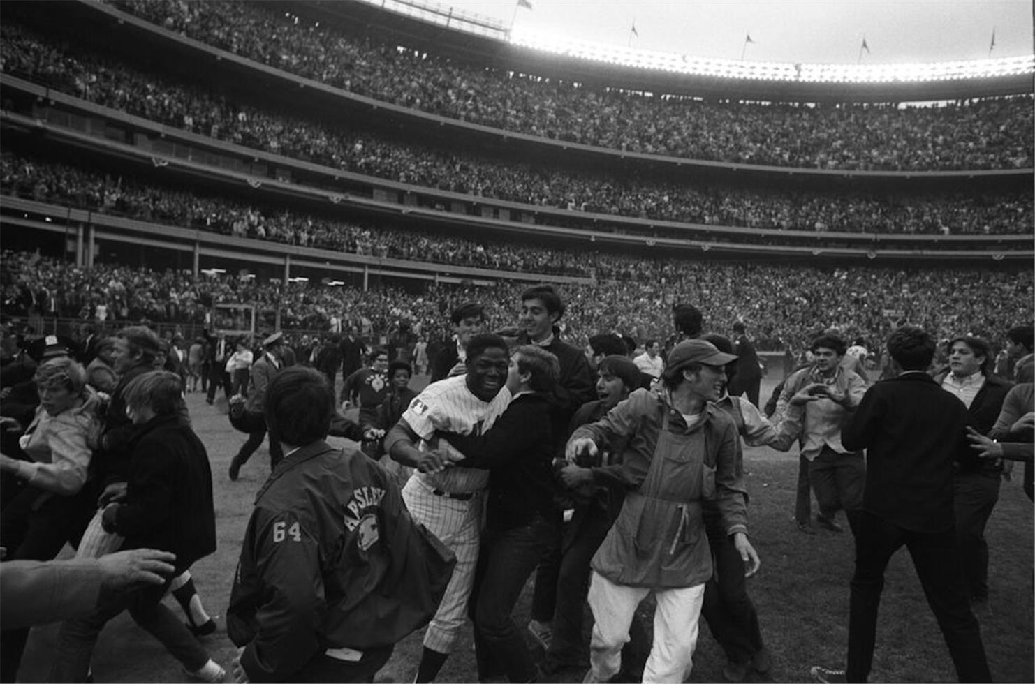 Ken Regan Portrait Photograph - New York Mets vs. Baltimore Orioles, World Series Game 5, 1969