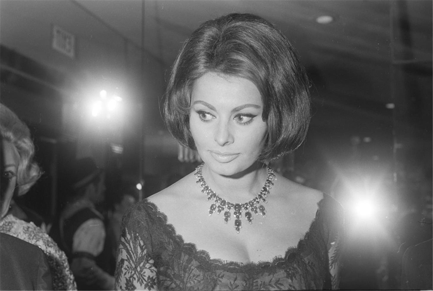 Ken Regan Black and White Photograph - Sophia Loren, 1970