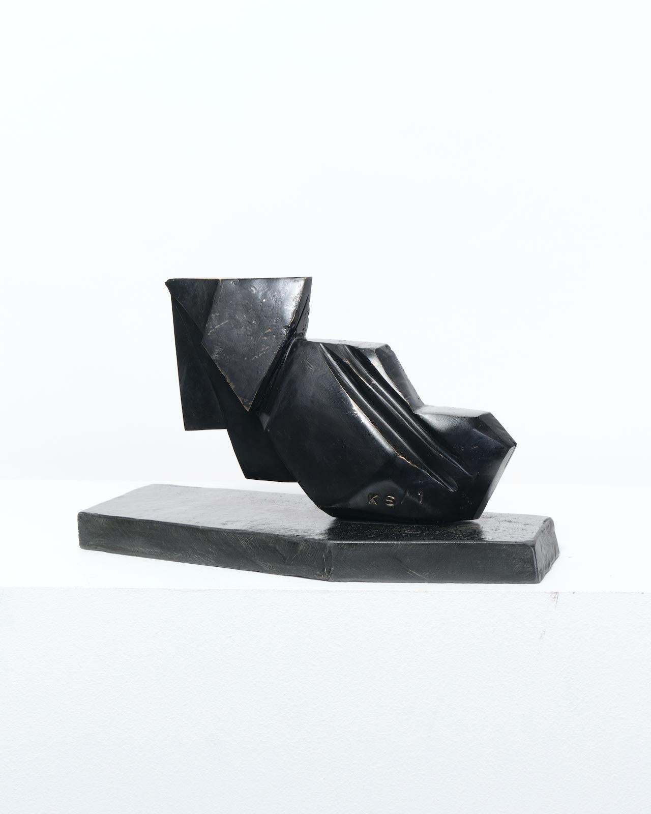 Bronzo fuso
H16,5 x W27 x P10 cm