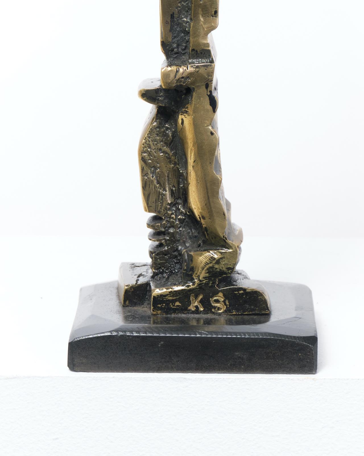 Bronzo fuso
H31,5 x L11 x P11 cm