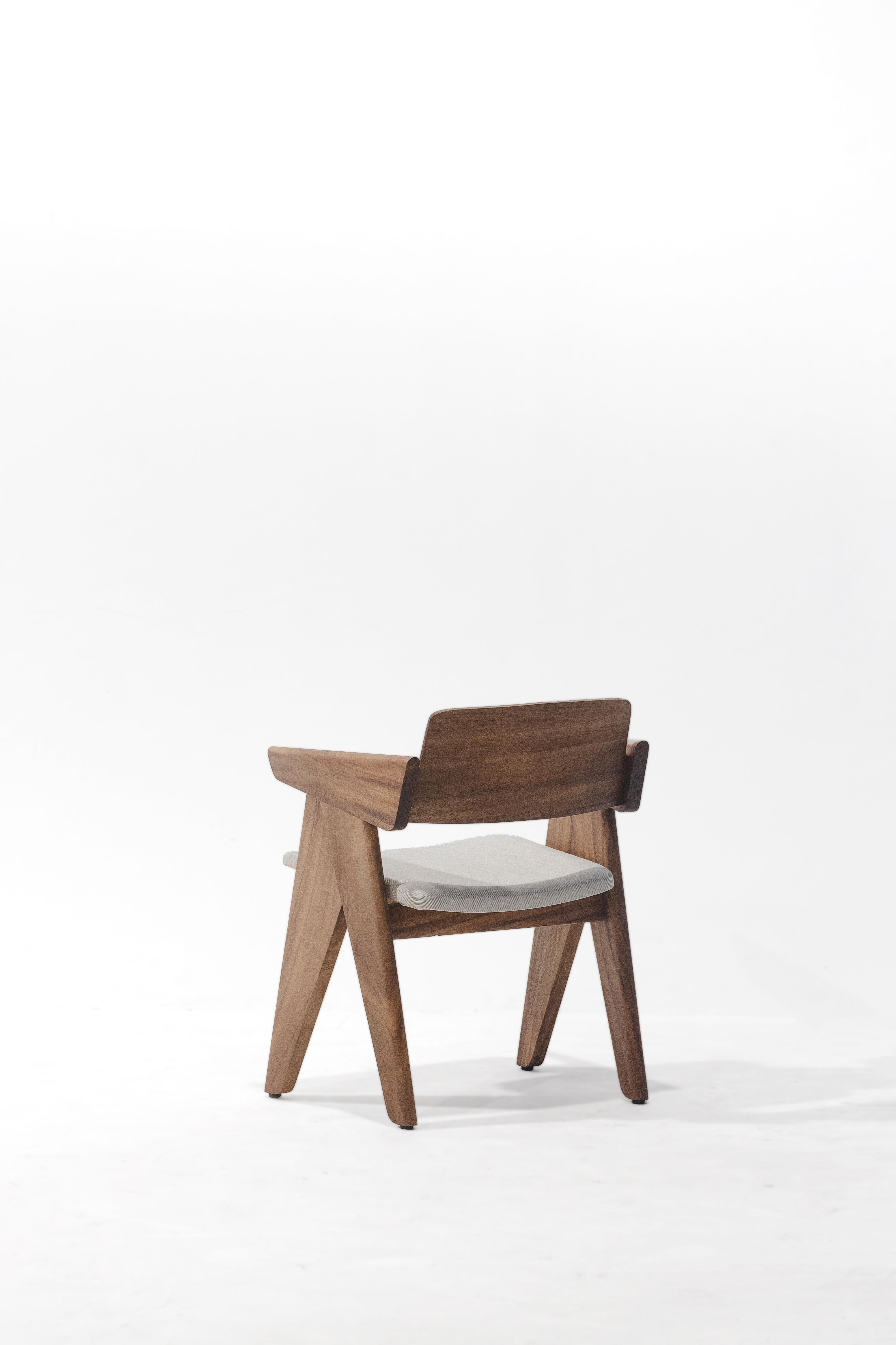 Silla Kena (Asiento Acolchado), Madera Natural Monkey Pod Hecho a mano en venta