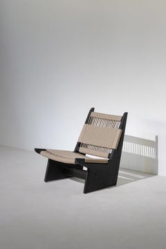 KENA Lounge, Rohschwarzes Affen Pod-Holz