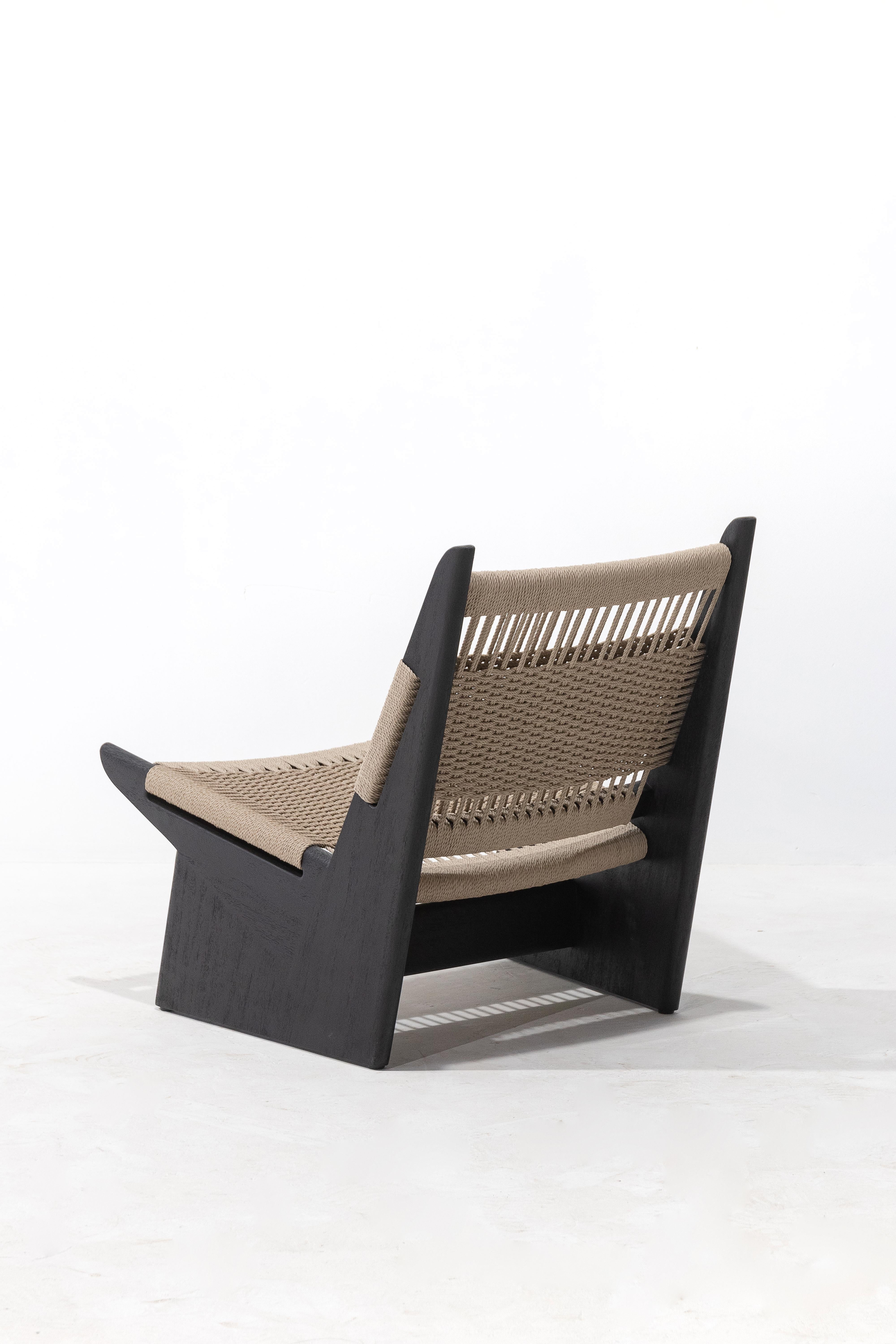 Hand-Crafted KENA lounge, Rough Black Acacia Wood For Sale
