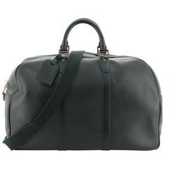 Kendall Handbag Taiga Leather PM