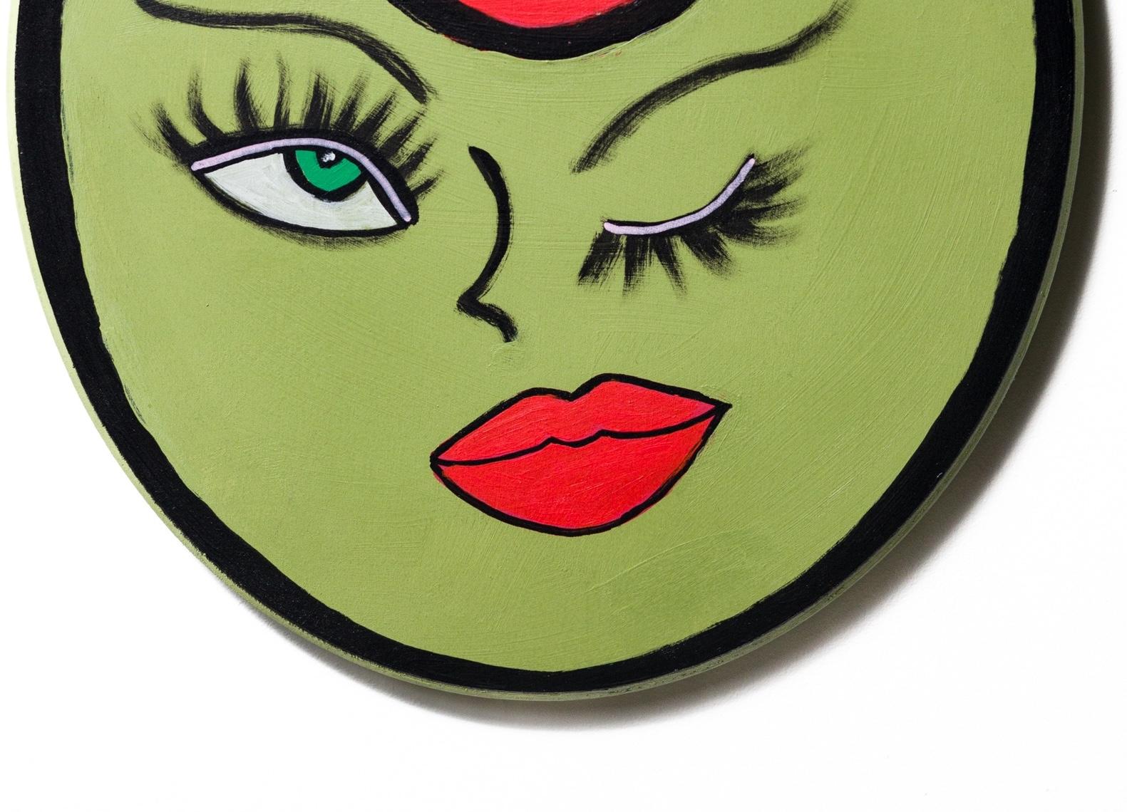 « Winking Olive », illustration de nourriture, Personificaiton, maquillage, lèvre acrylique sur bois en vente 4