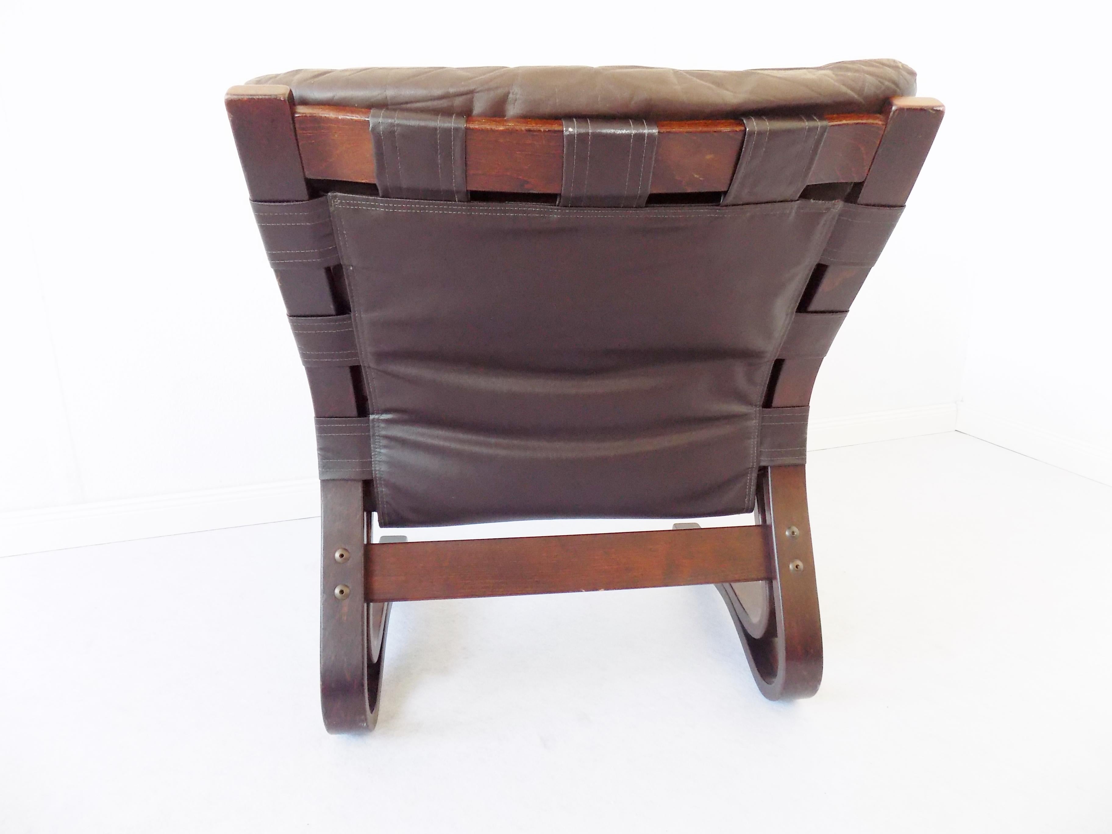 Scandinavian Modern Kengu Chair by Elsa & Nordahl Solheim for Rykken For Sale
