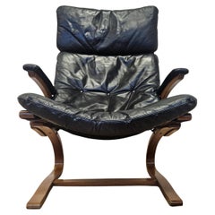 Kengu Leather Lounge Chair by Elsa
Nordahl Solheim Rybo Rykken, Norway, 1960s