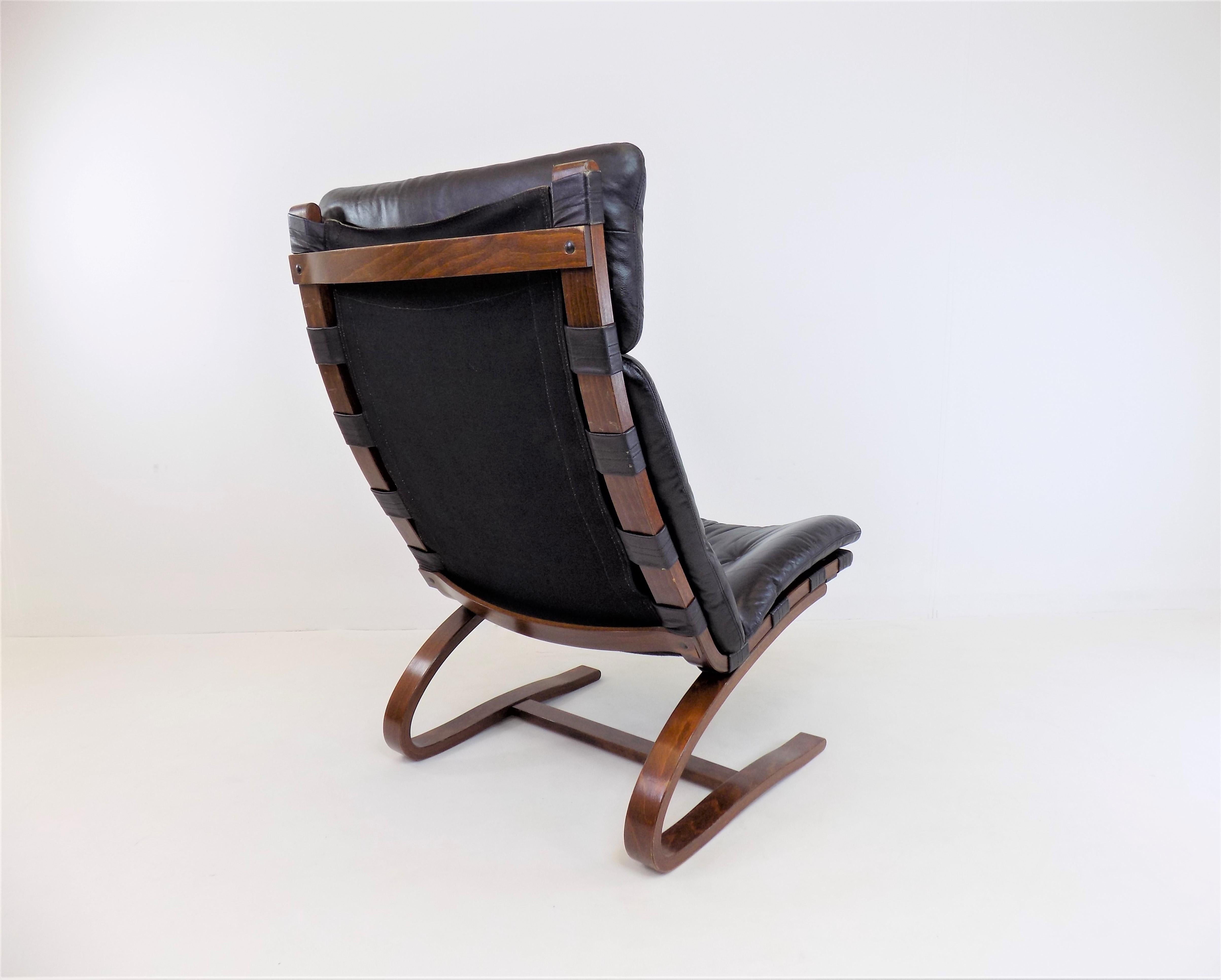 Mid-20th Century Kengu Leather Lounge Chair by Elsa&Nordahl solheim for Rybo Rykken