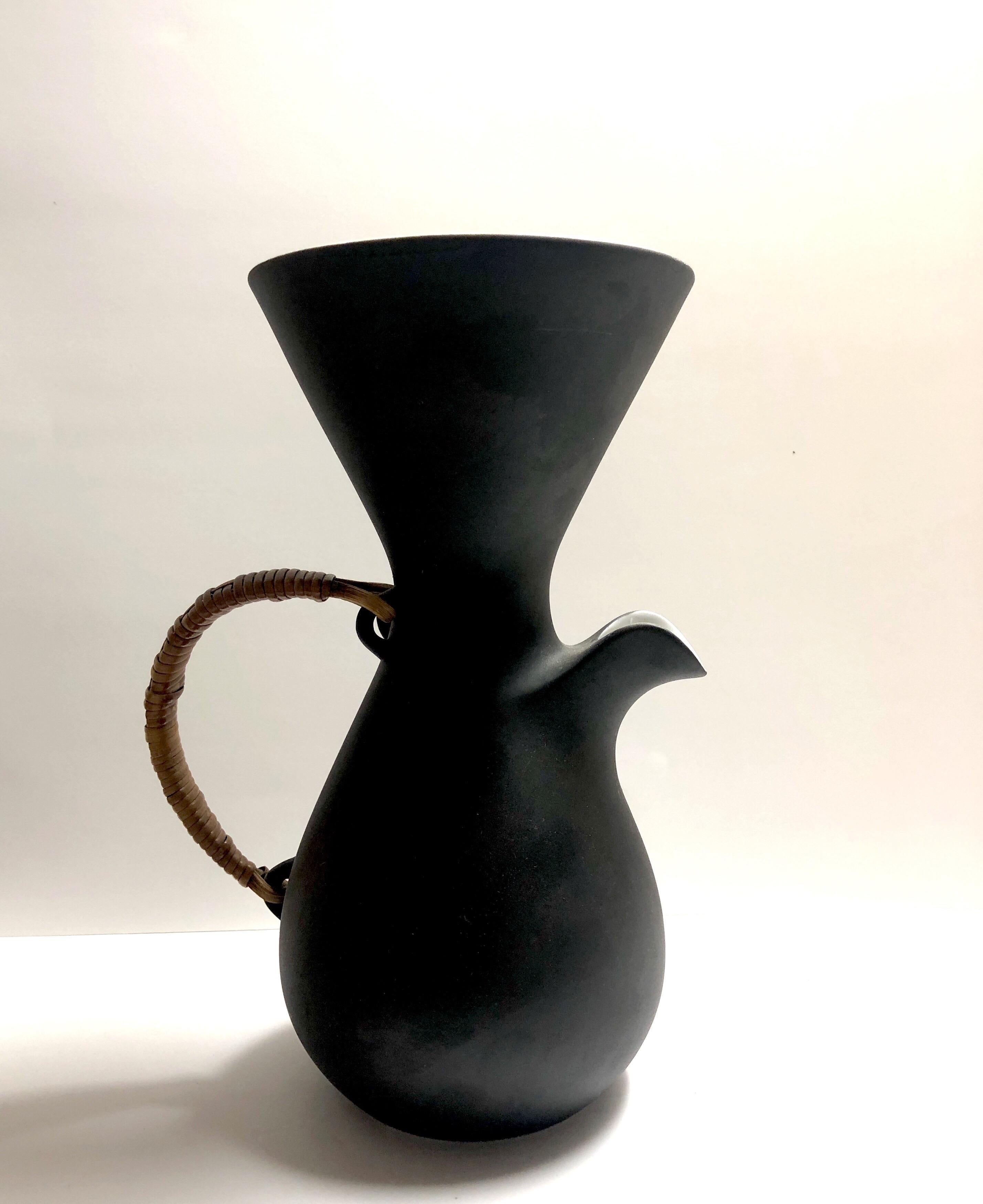 Mid-20th Century Kenji Fujita for Freeman Lederman Matt Black Coffee Carafe