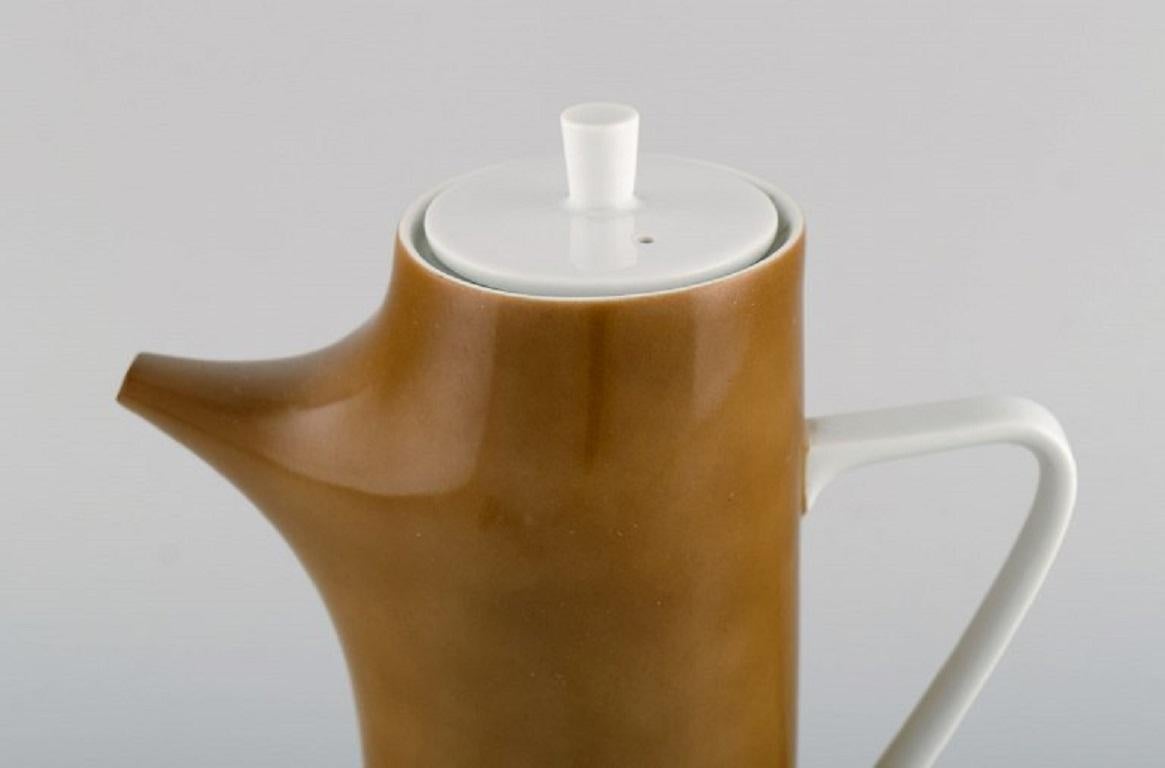 Moderne Kenji Fujita pour Tackett Associates, cafetière moderniste en porcelaine en vente