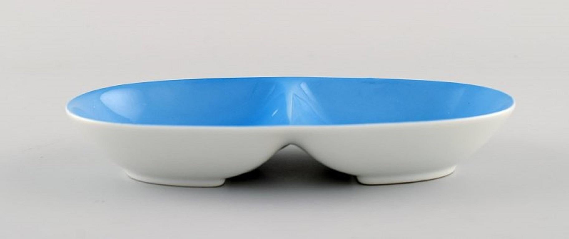 Japanese Kenji Fujita for Tackett Associates, Three Bowls in Porcelain, Dated 1953-56 For Sale