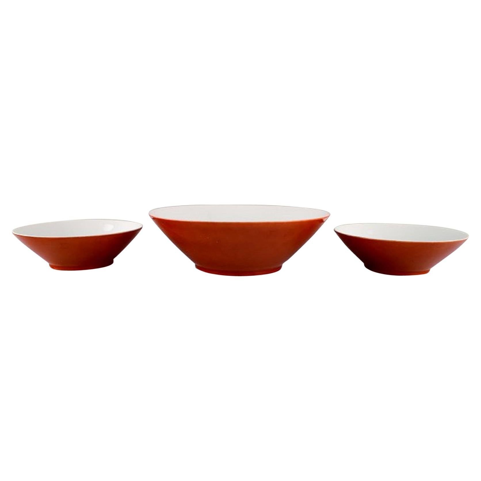 Kenji Fujita for Tackett Associates, Three Bowls in Porcelain, Dated 1953-56 For Sale