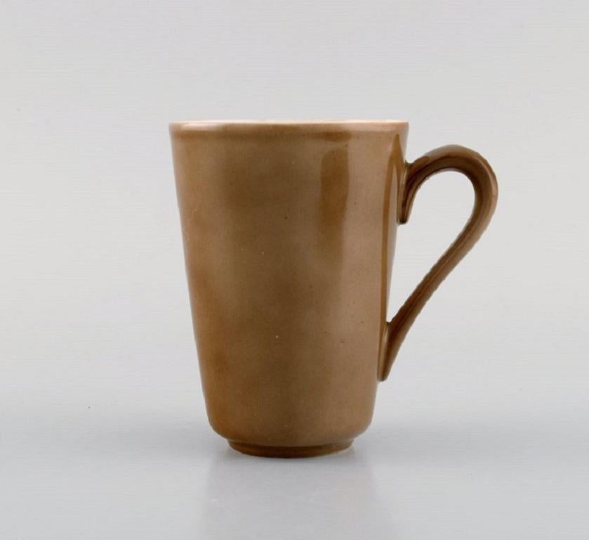 Mid-Century Modern Kenji Fujita pour Tackett Associates, deux tasses à café en porcelaine avec soucoupes en vente