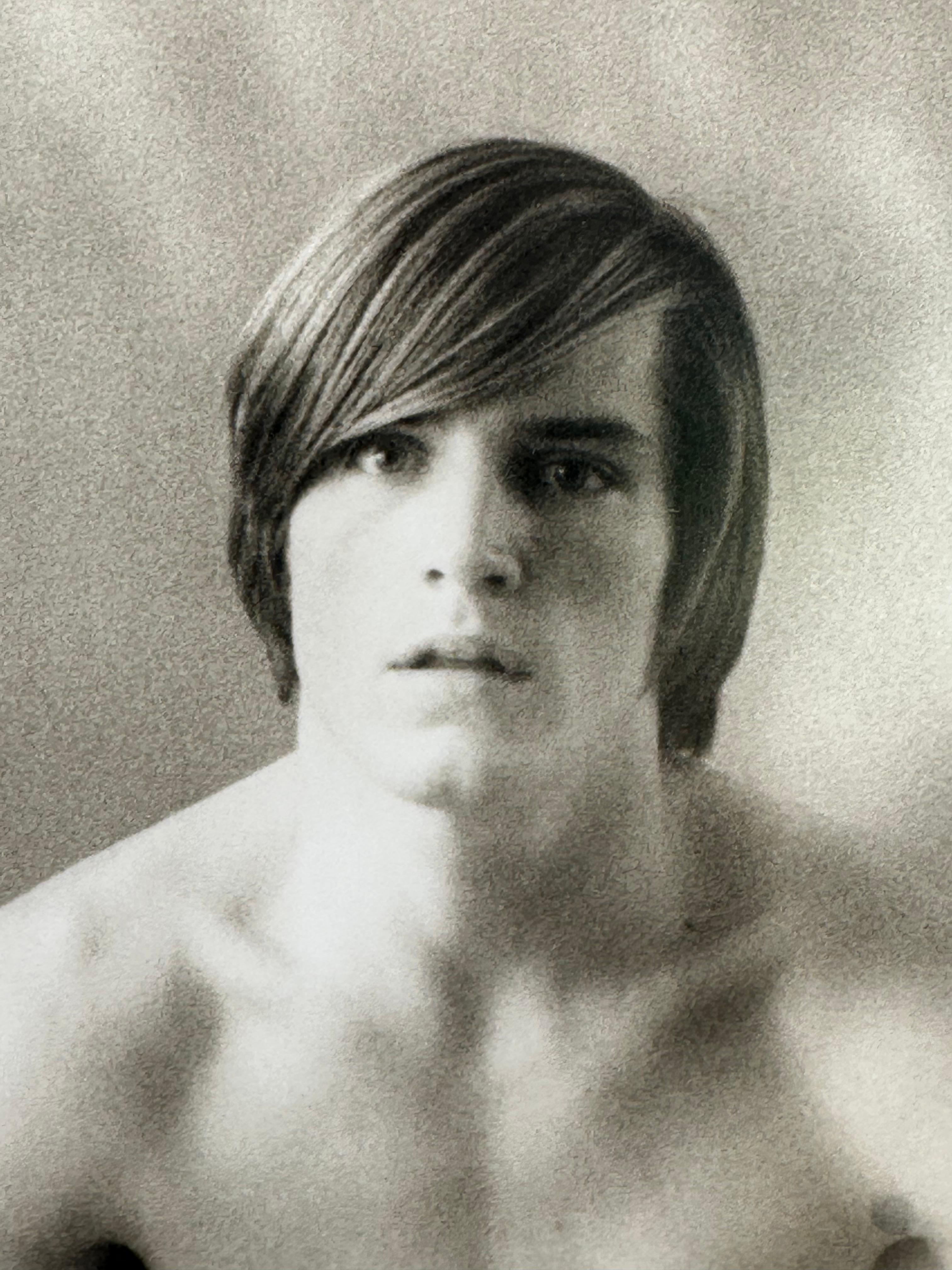 Joe D'Allesandro - American Realist Photograph by Kenn Duncan