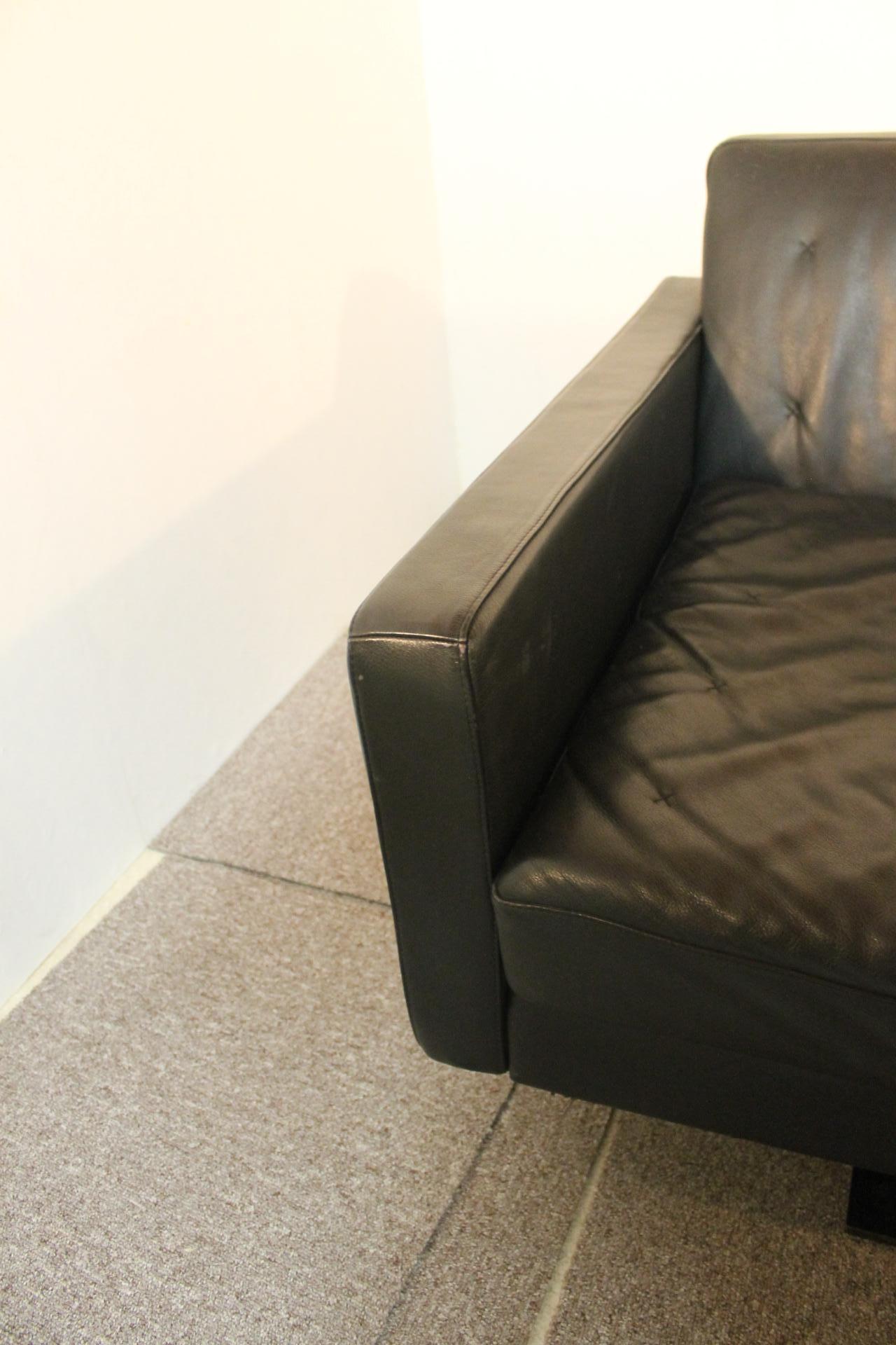 Kennedee Jr Sofa, Poltrona Frau , 20th Century 6