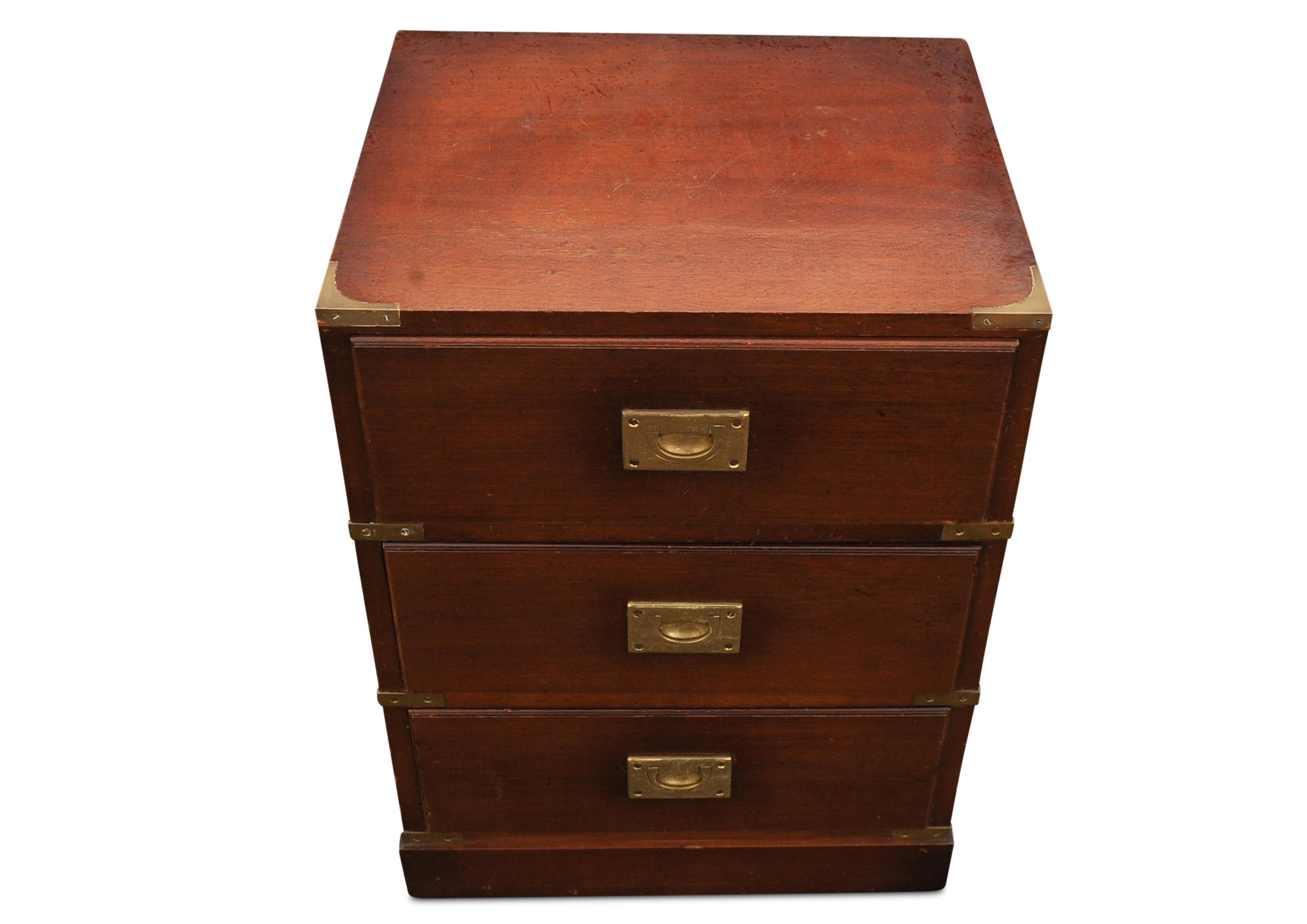 Kennedy for Harrods Military Campaign Three Drawer Chest with Brass Corners In Good Condition For Sale In High Wycombe, GB