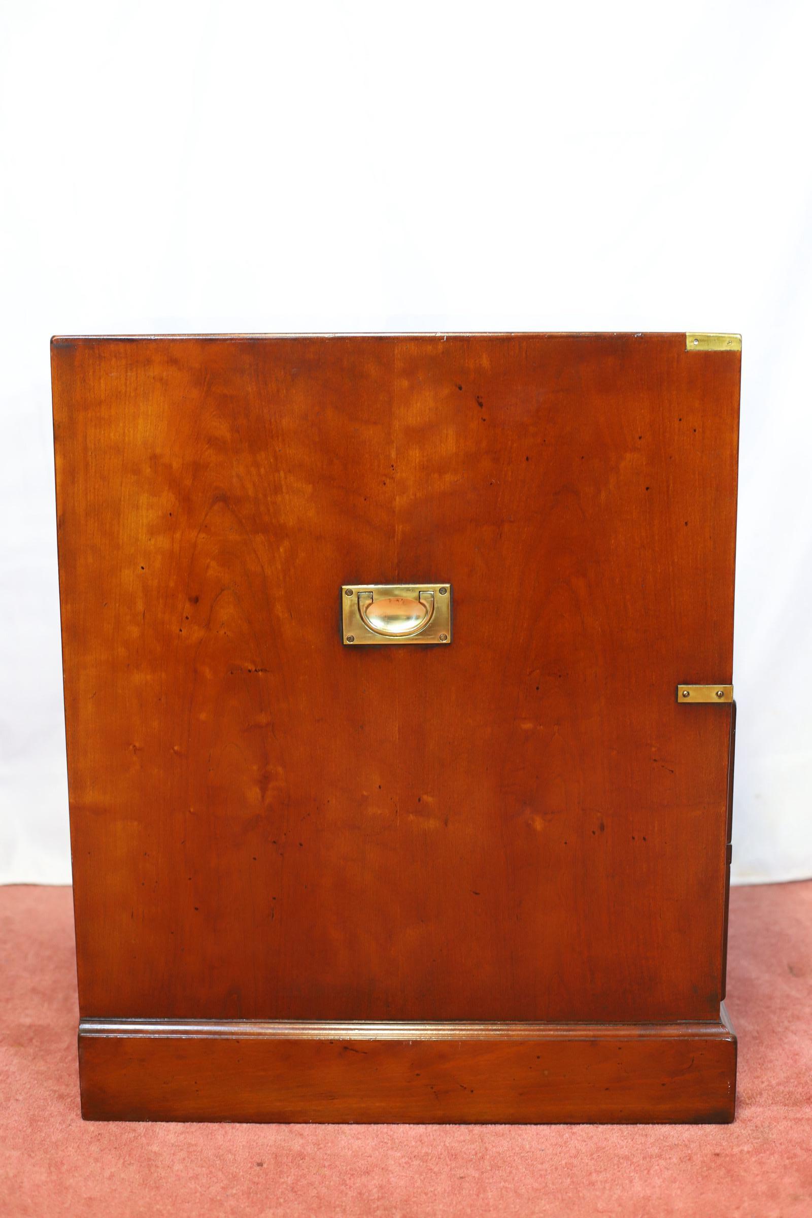 Kennedy Of Ipswich , Lovely Brass-Bound   Oak Filling Cabinet For Sale 2