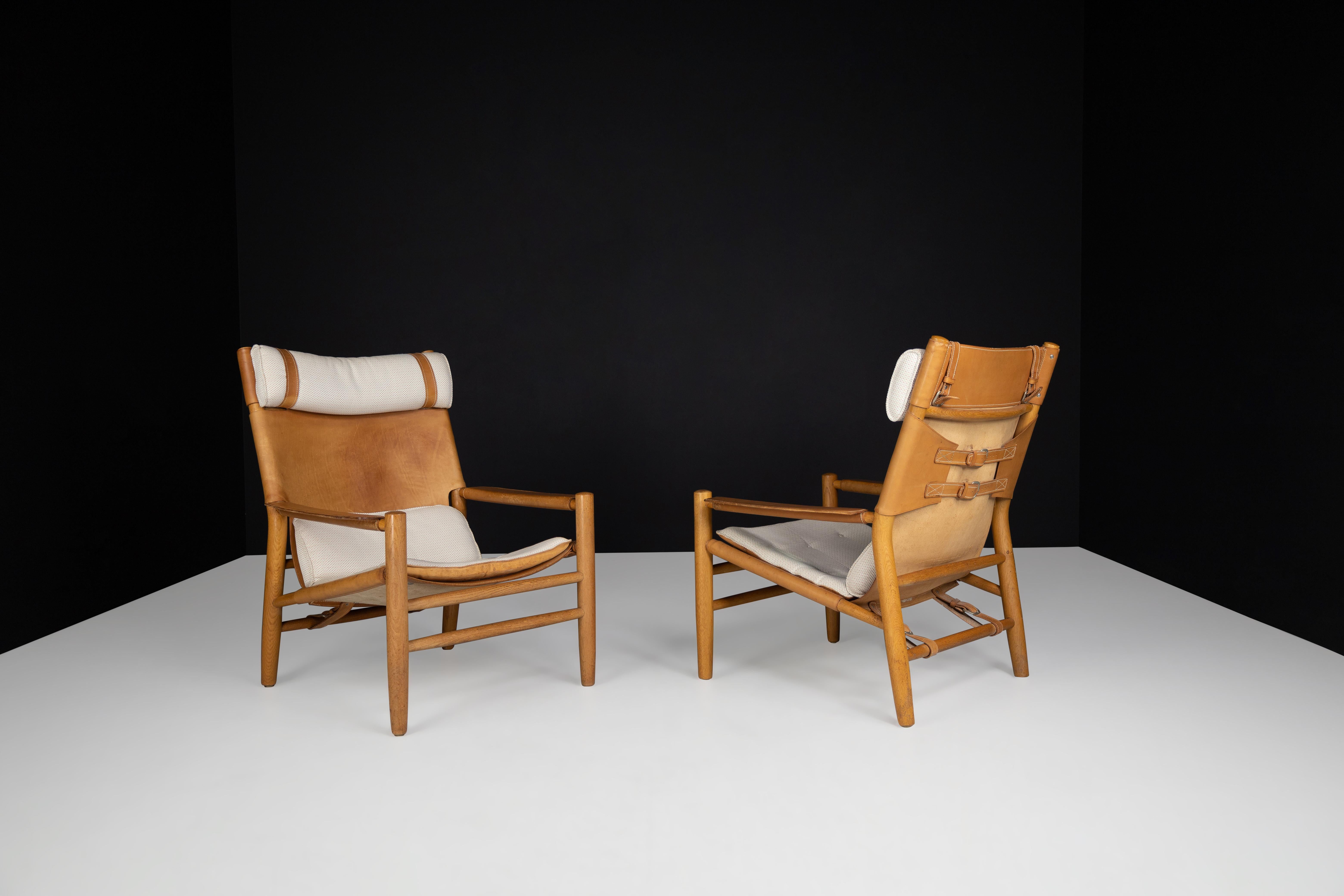 Kenneth Bergenblad for DUX 'Dormi' Leather and Oak Lounge Chairs, Sweden 1970s   1