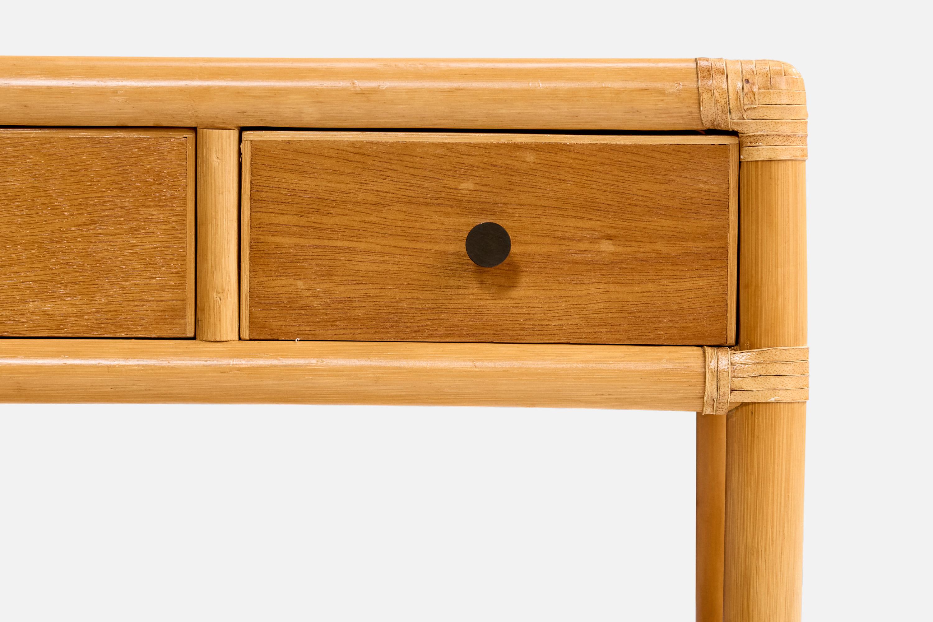 Ottone Kenneth Bergenblad, Comodini, bambù, legno, rattan, ottone, Svezia, 1976 in vendita