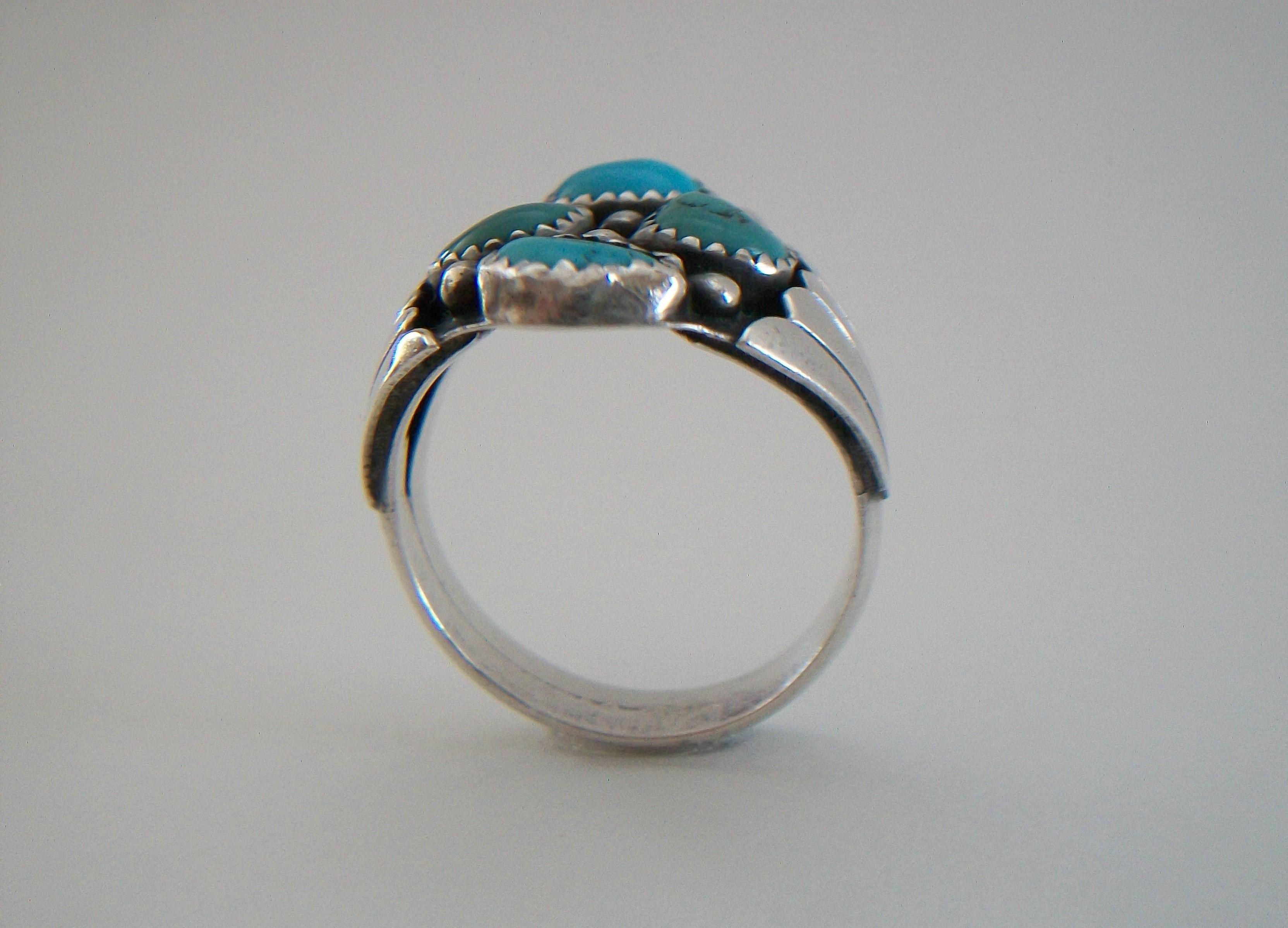 da uomo o donna KENNETH ETSITTY - Anello in turchese Navajo e argento - Stati Uniti - Anni '70 circa in vendita