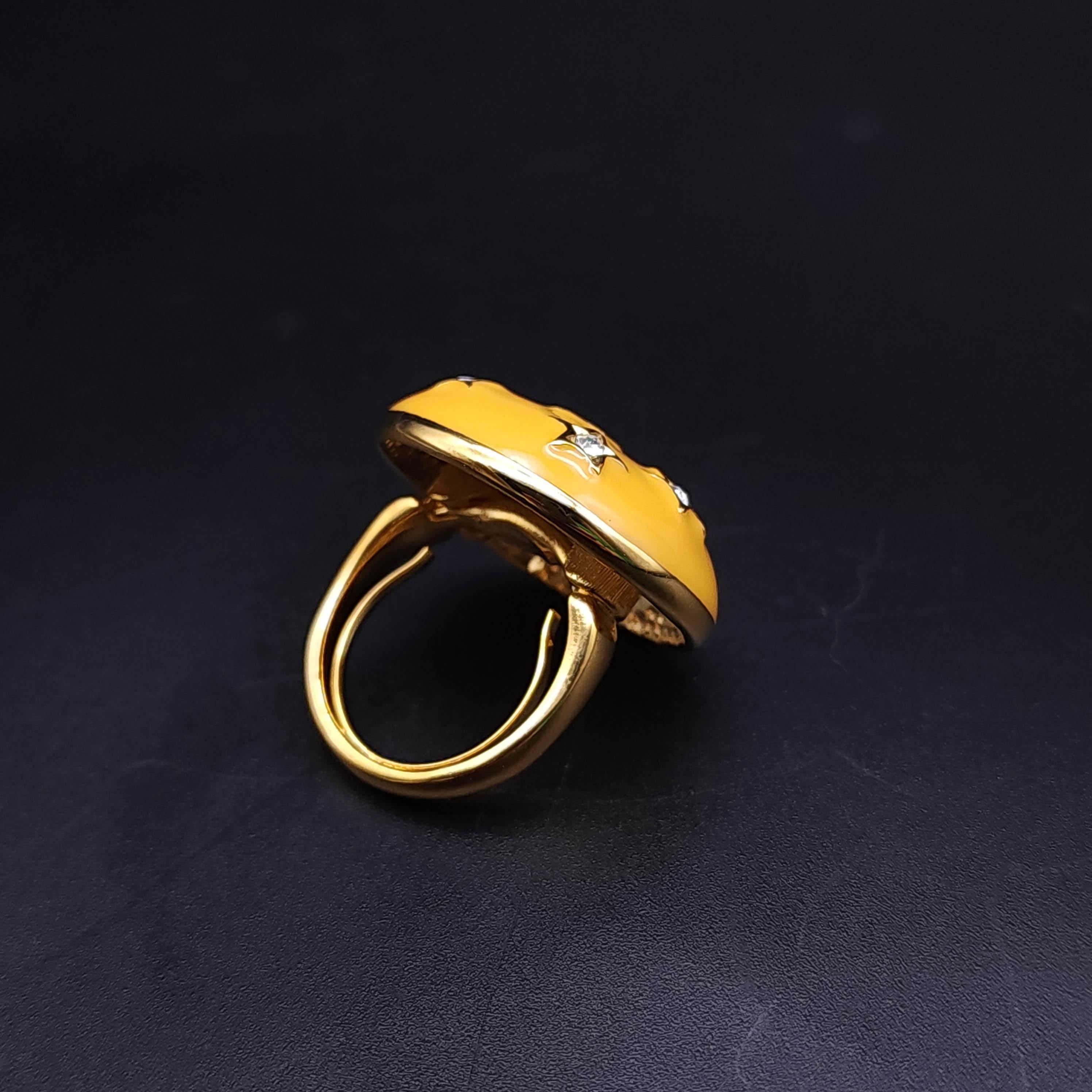 Kenneth J Lane KJL Anillo Cóctel Estrella Amarilla, Esmalte y Cristales Tono Oro Sz 4-8 Retro en venta
