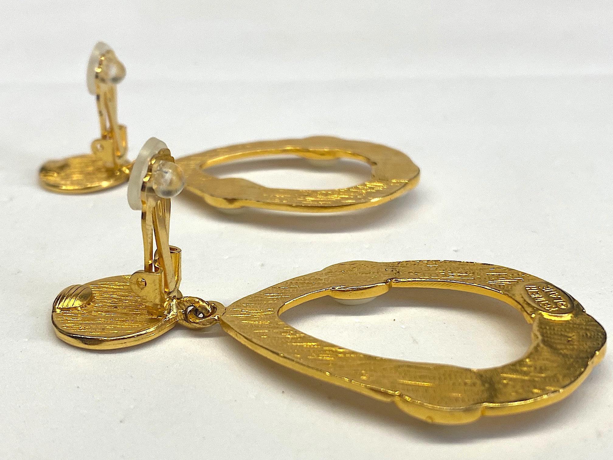 Kenneth Jay Lane 1980s Satin Gold Hoop Pendant earrings For Sale 7