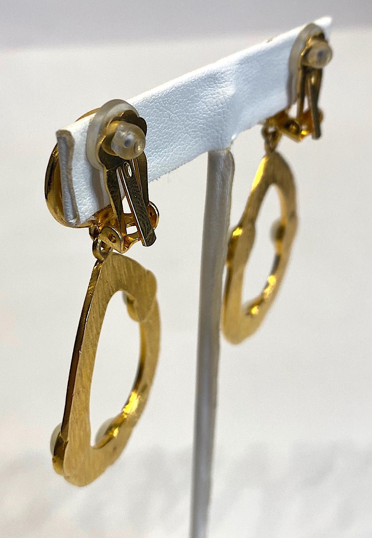 Kenneth Jay Lane 1980s Satin Gold Hoop Pendant earrings For Sale 1