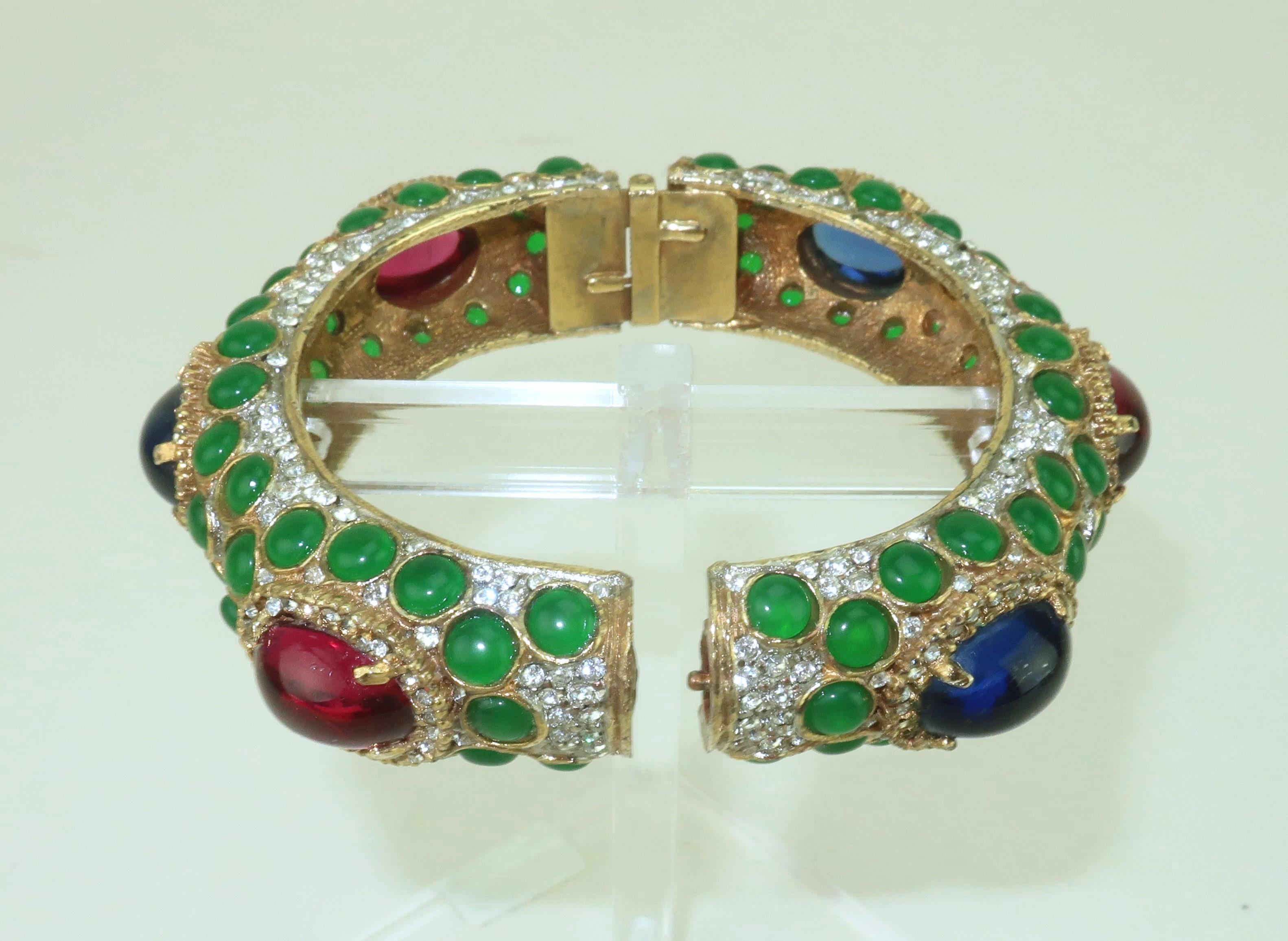 Bracciale con cabochon ingioiellato di Kenneth Jay Lane, 1960's in vendita 5