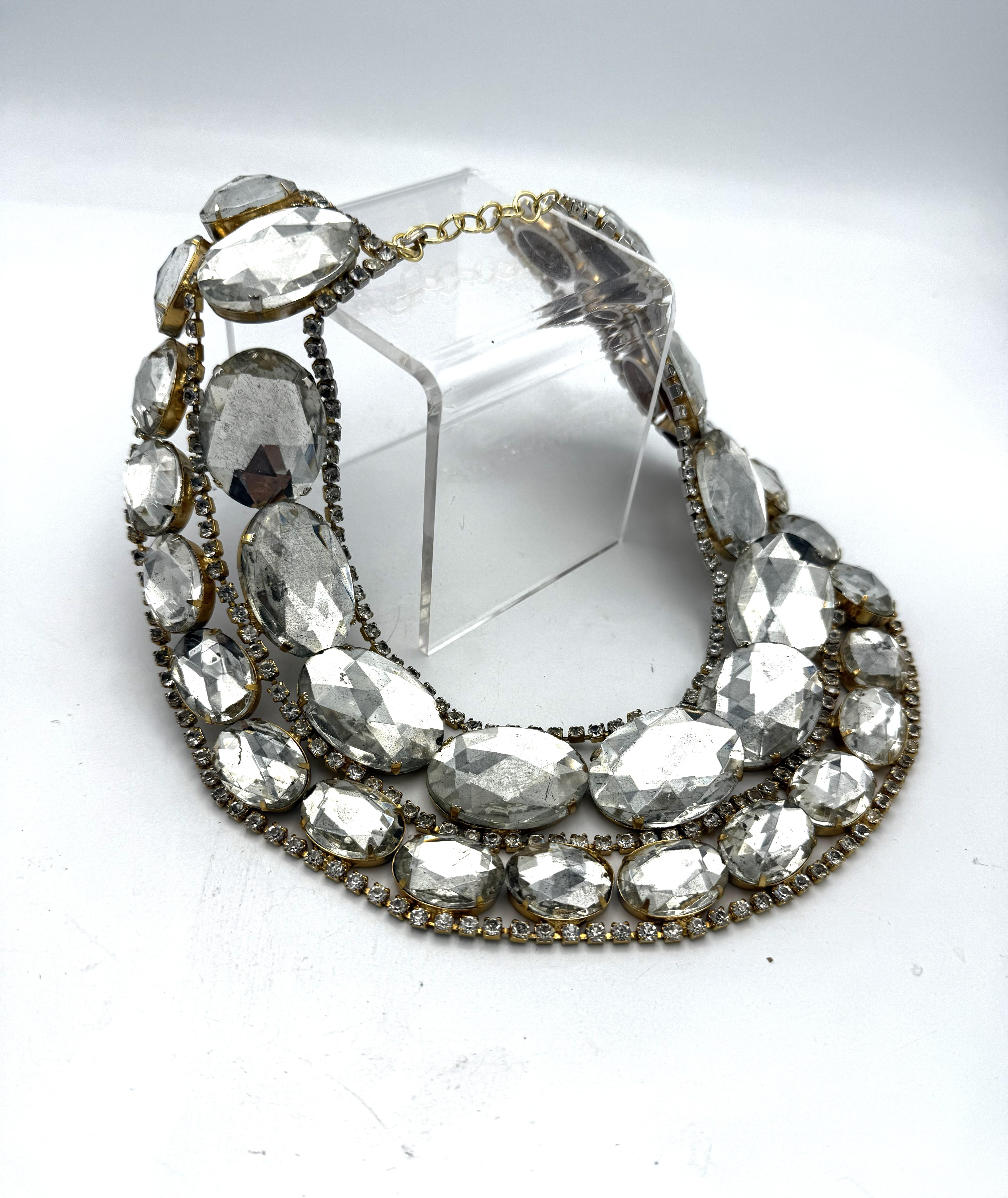 Kenneth Jay Lane, colliere a due file, inizio anni '60, USA, strass, resina. in vendita 3