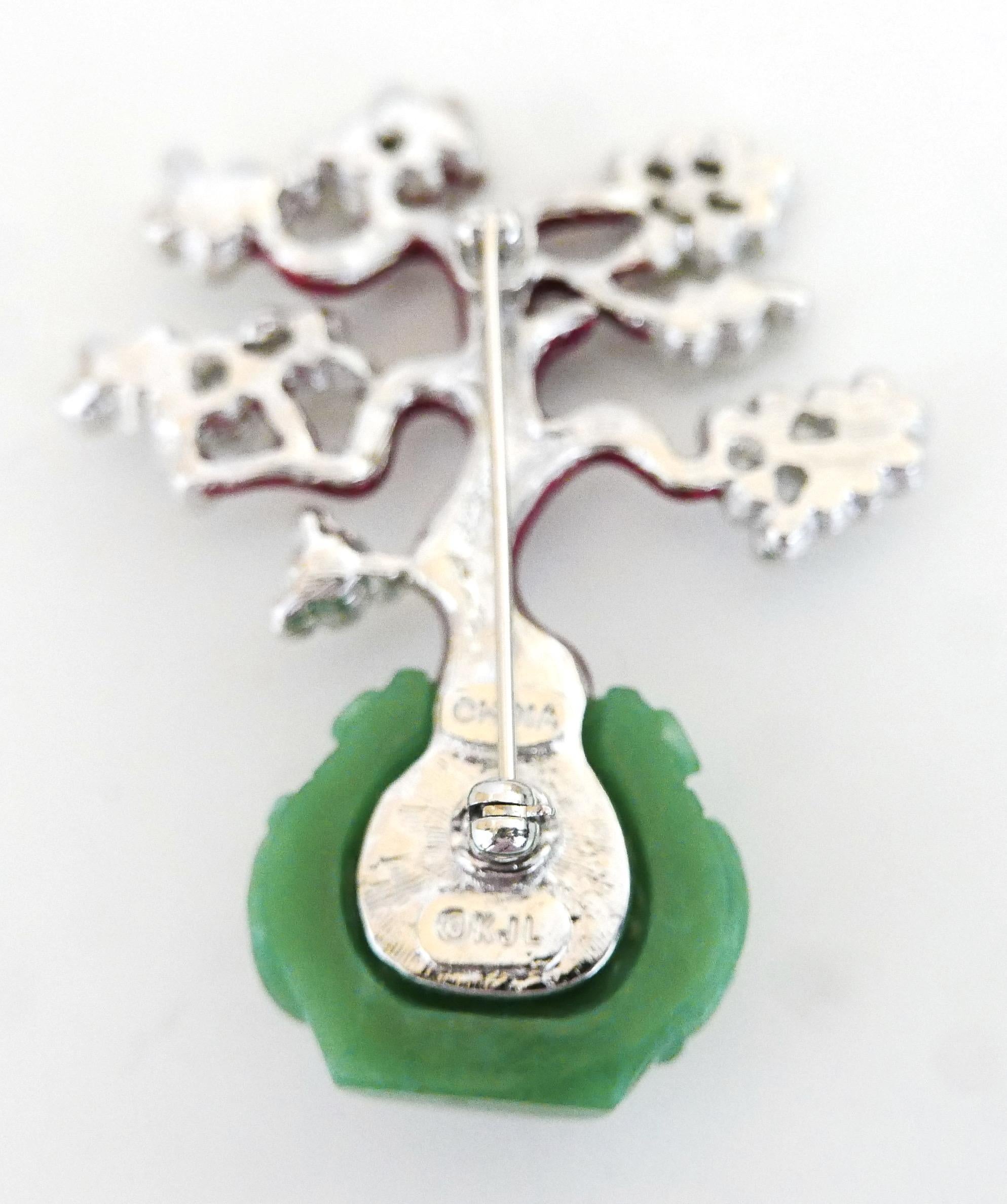 Kenneth Jay Lane Forbidden City Bonsai Tree Brooch In New Condition For Sale In London, GB