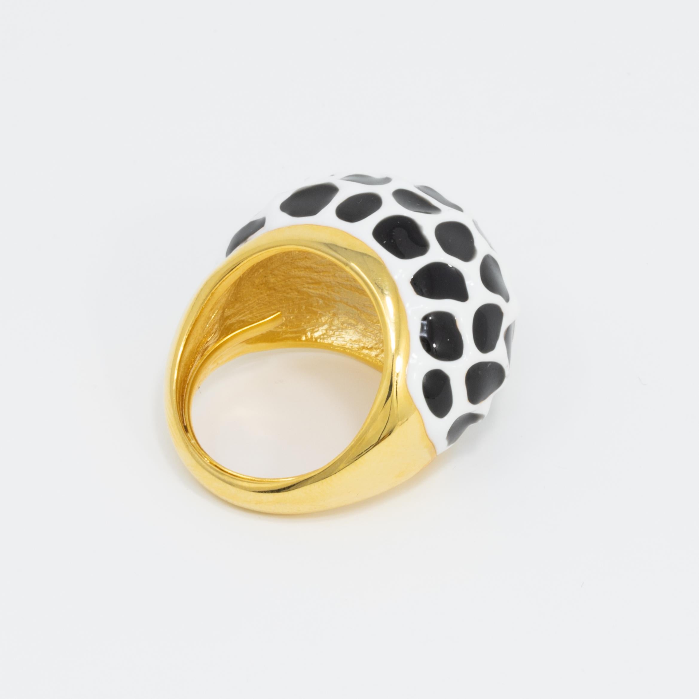 Kenneth Jay Lane Gold Black and White Enamel Dome Cocktail Ring, Contemporary In New Condition In Milford, DE