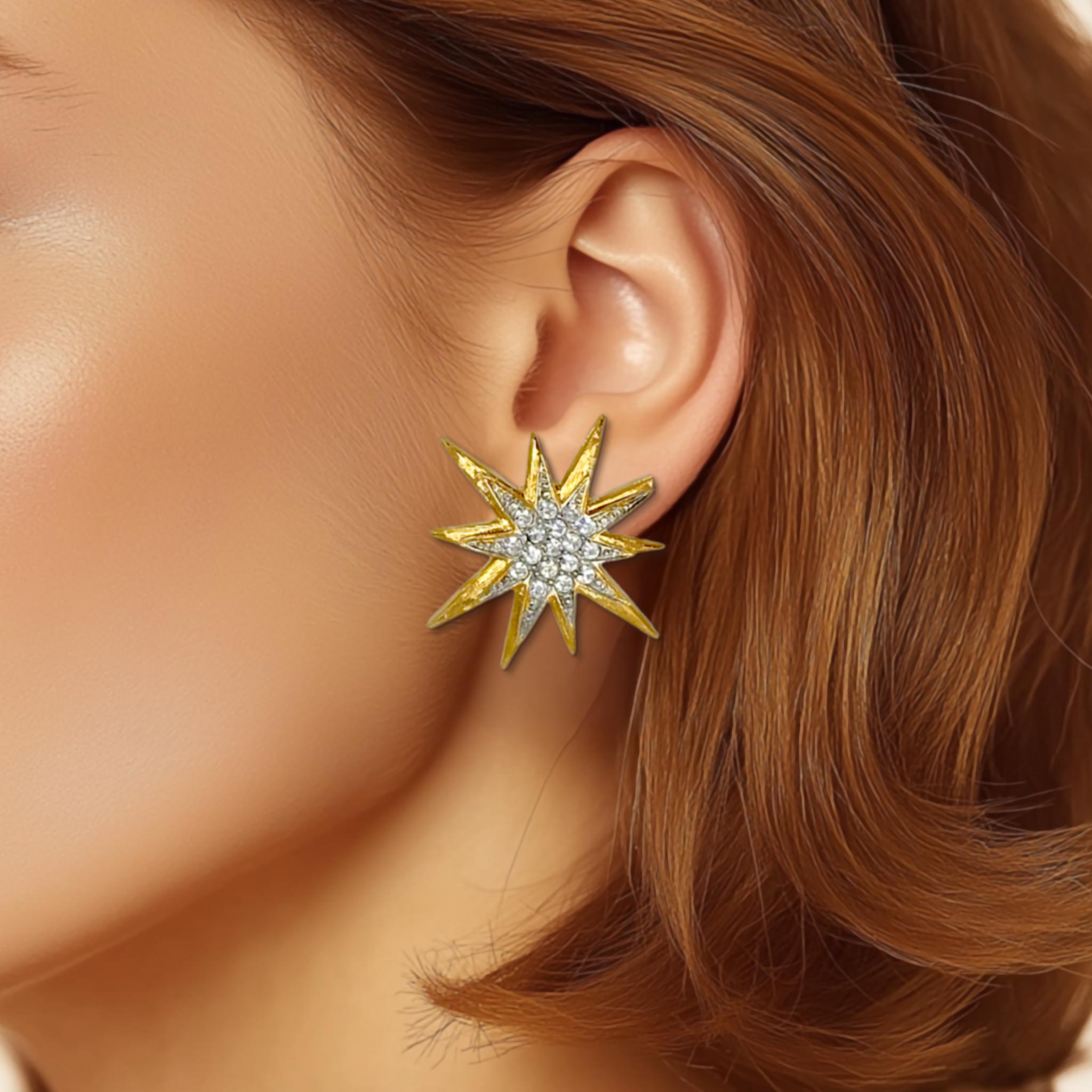 Kenneth Jay Lane Pendientes de cristal dorado Starburst Post Declaración de cristal austriaco en Nuevo estado para la venta en Santa Monica, CA