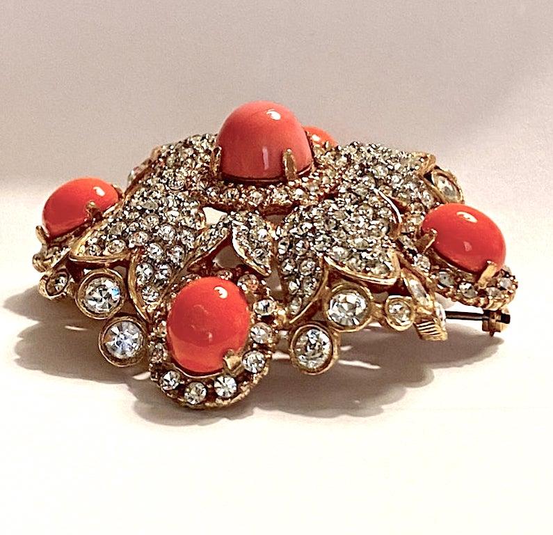 Kenneth Jay Lane K.J.L. 1960s Coral & Rhinestone Medallion Brooch In Excellent Condition In New York, NY