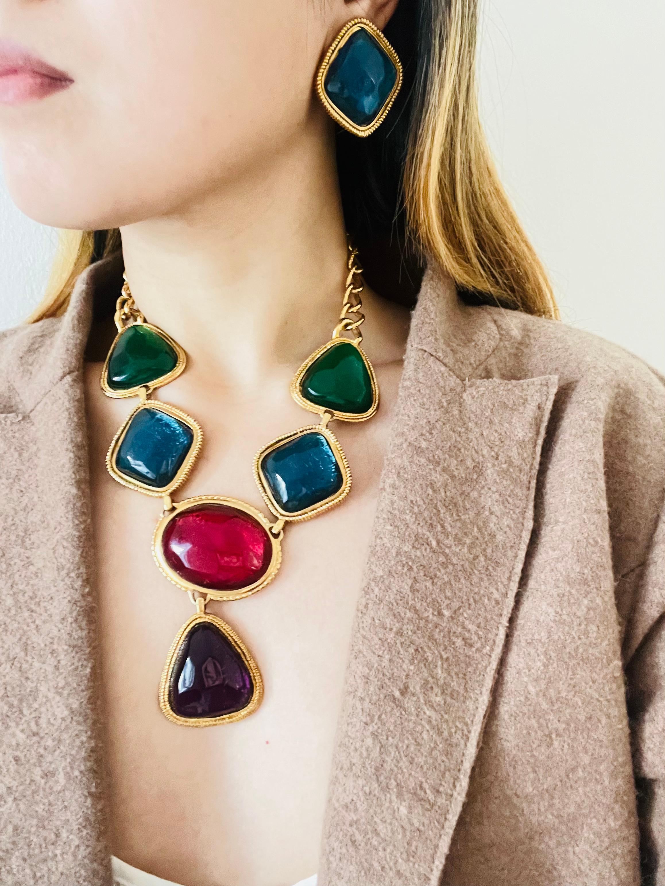 Kenneth Jay Lane KJL Avon Gripoix Cabochons Smeraldo Zaffiro Rubino Ametista Set in vendita 1