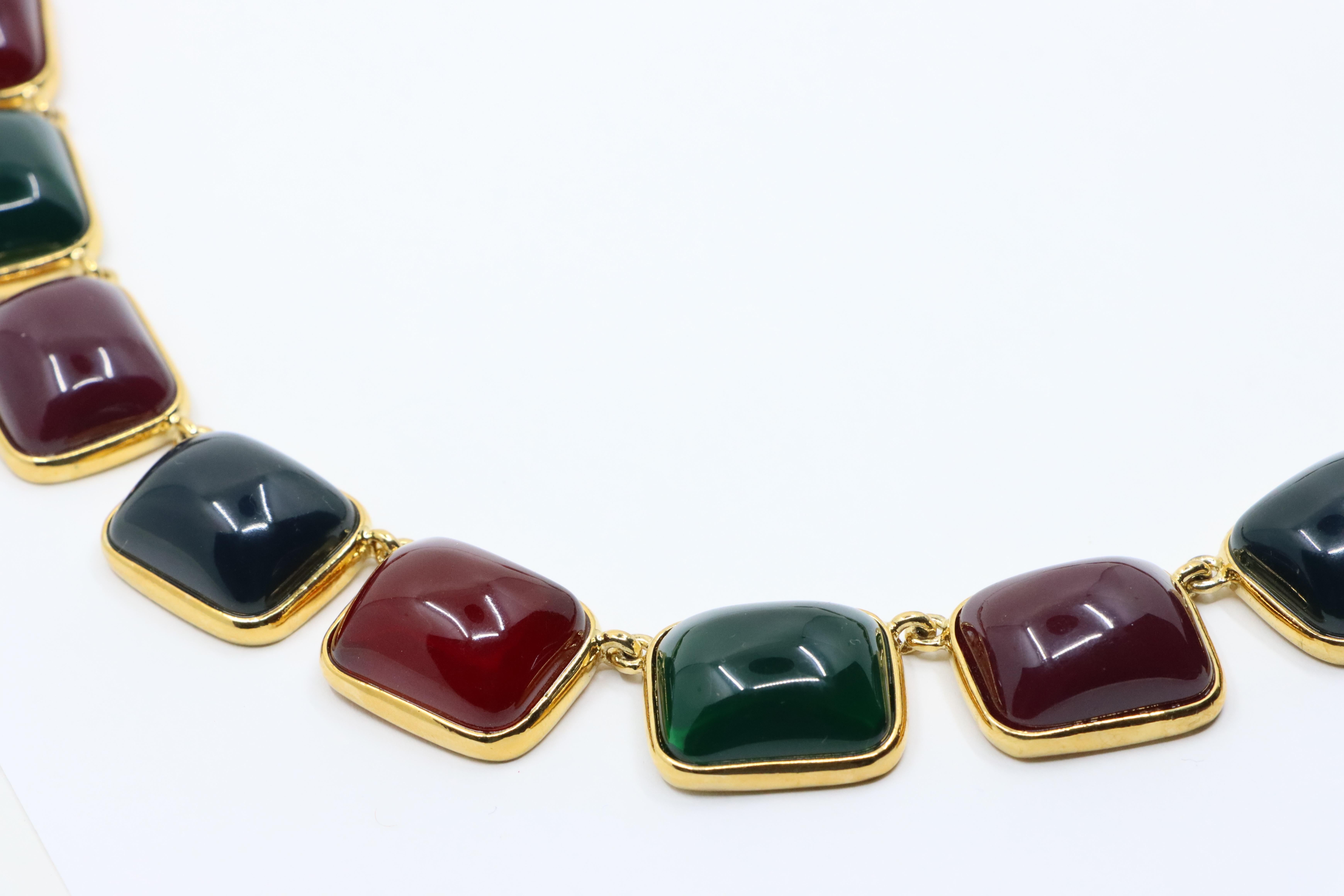 Kenneth Jay Lane K.J.A. Collana Gripoix multicolore in tono dorato in vendita 1