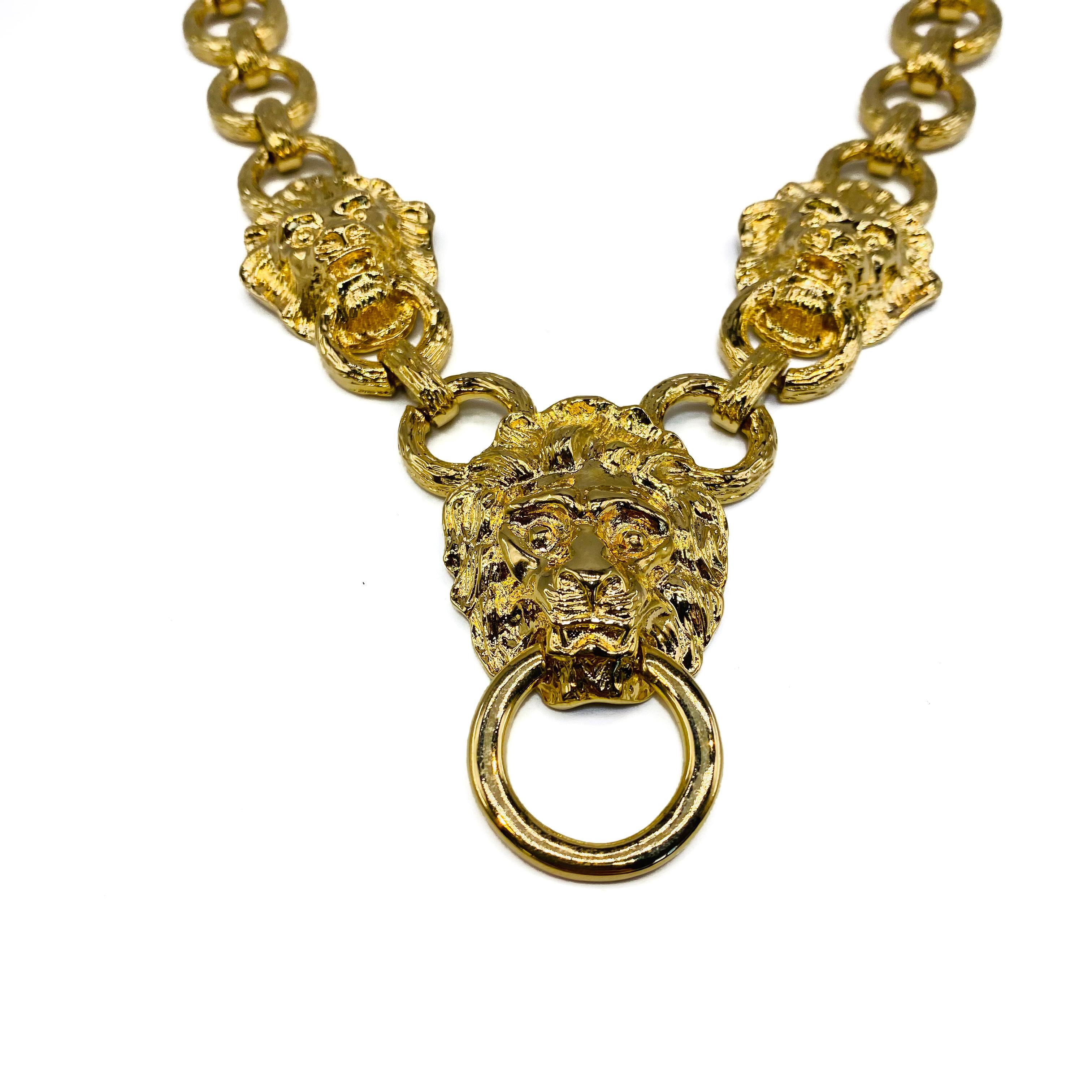 Kenneth Jay Lane Vintage 1980s Necklace

An incredible and collectable statement piece from on of the world's most famous costume jewellery houses

Detail
-Made in the USA in the 1980s
-Cast from gold plated metal
-Features a large chunky chain with