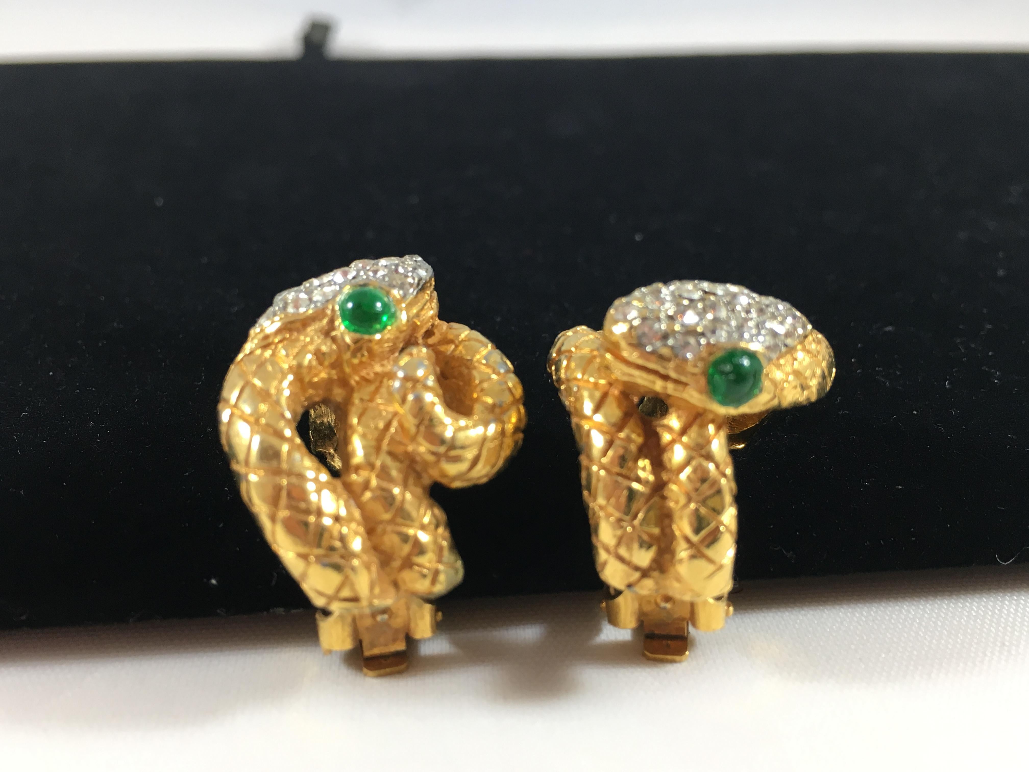 Kenneth Jay Lane K.J.L. Snake Earrings 1960s In Excellent Condition For Sale In Chicago, IL