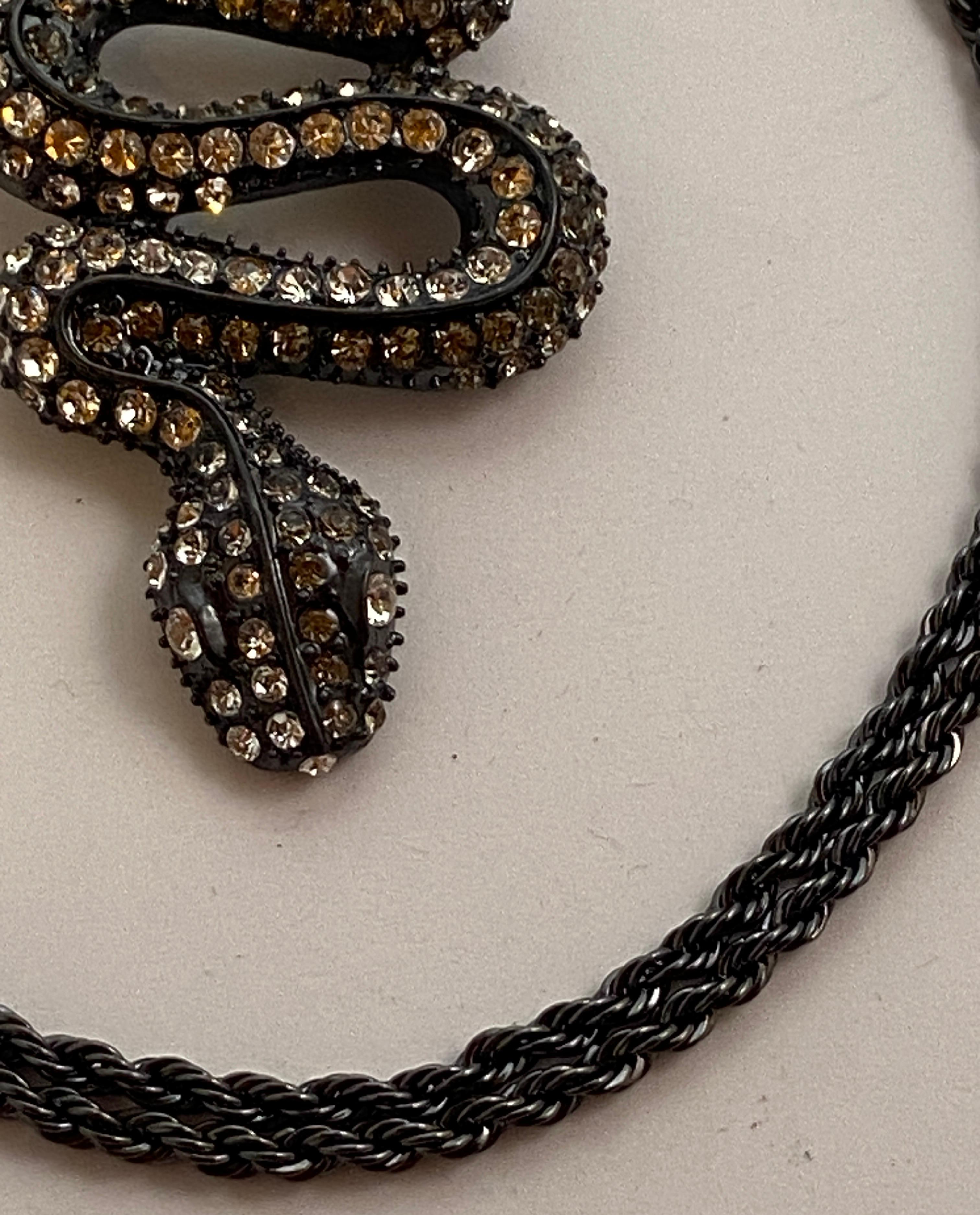 Kenneth Jay Lane Medium-Size Black Rhinestone 'Snake' Pendant and Necklace Set In Good Condition For Sale In New York, NY