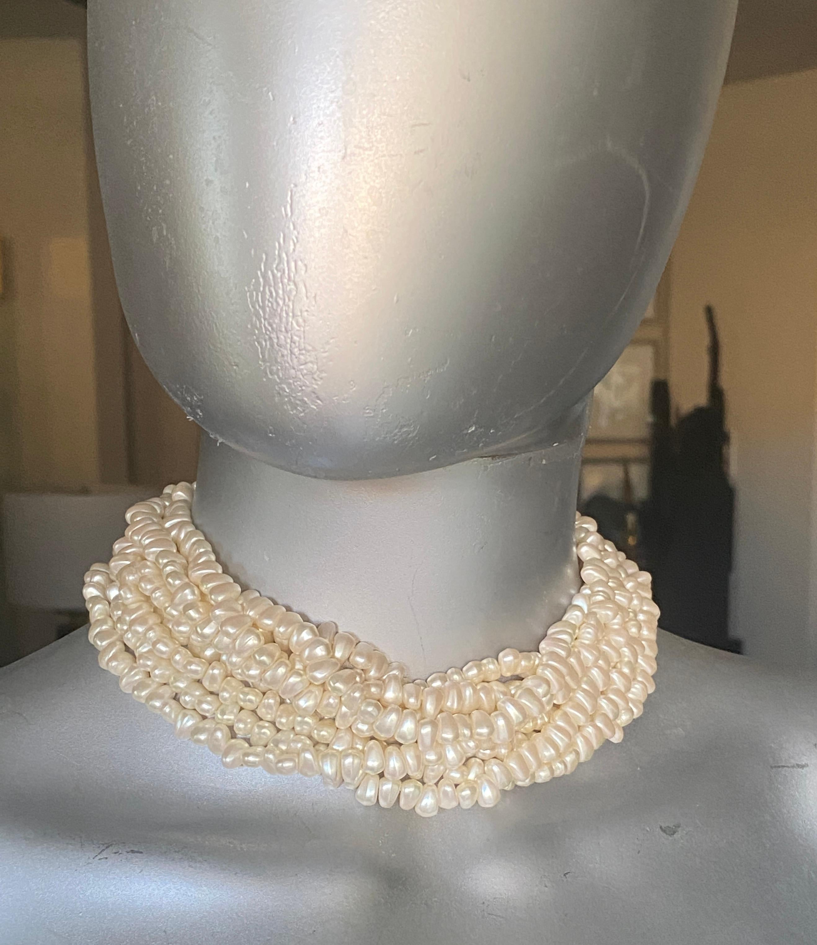 Art Deco Kenneth Jay Lane Pearl Necklace with Large Pearl and Rhinestone Embellishment For Sale