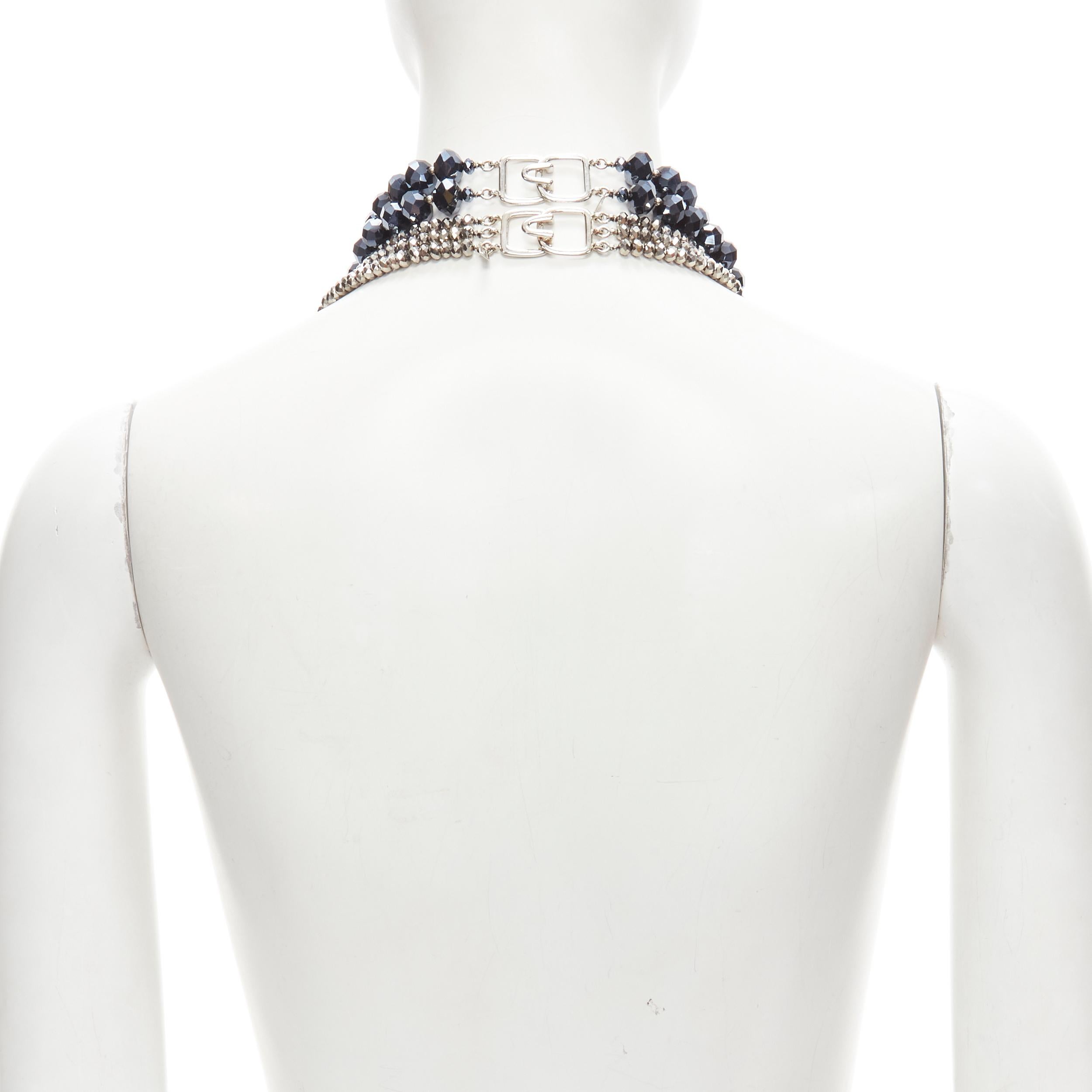 Kenneth Jay Lane, collana doppia con perline geometriche d'argento e perline grandi blu in vendita 3