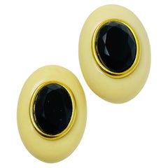 KENNETH LANE signed Vintage gold lucite designer clip on earrings